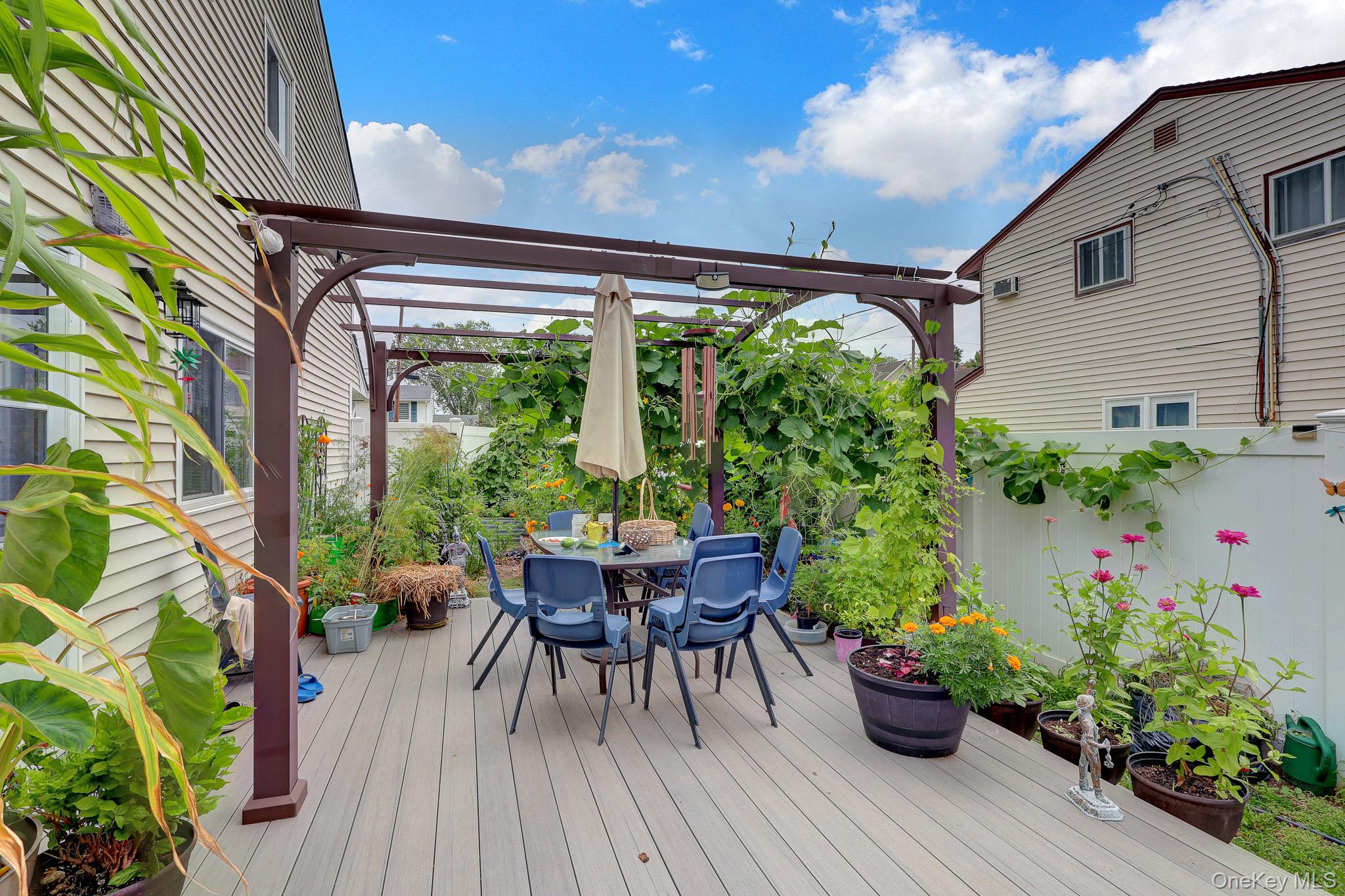 260 W 12th Street – For Sale photo 33