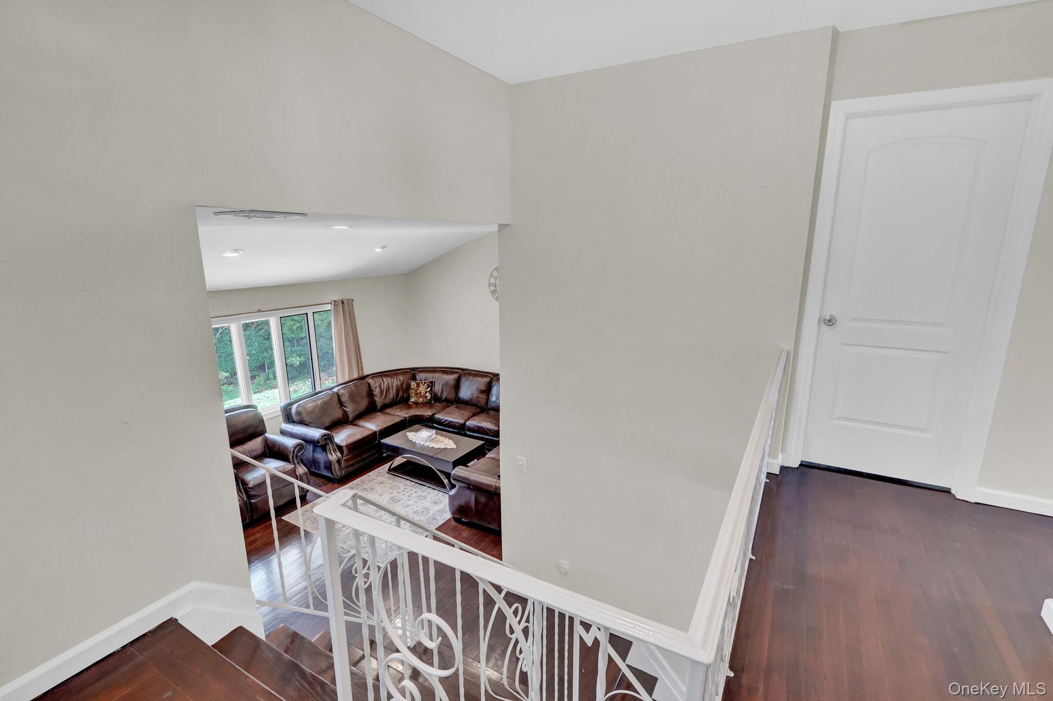 260 W 12th Street – For Sale photo 23
