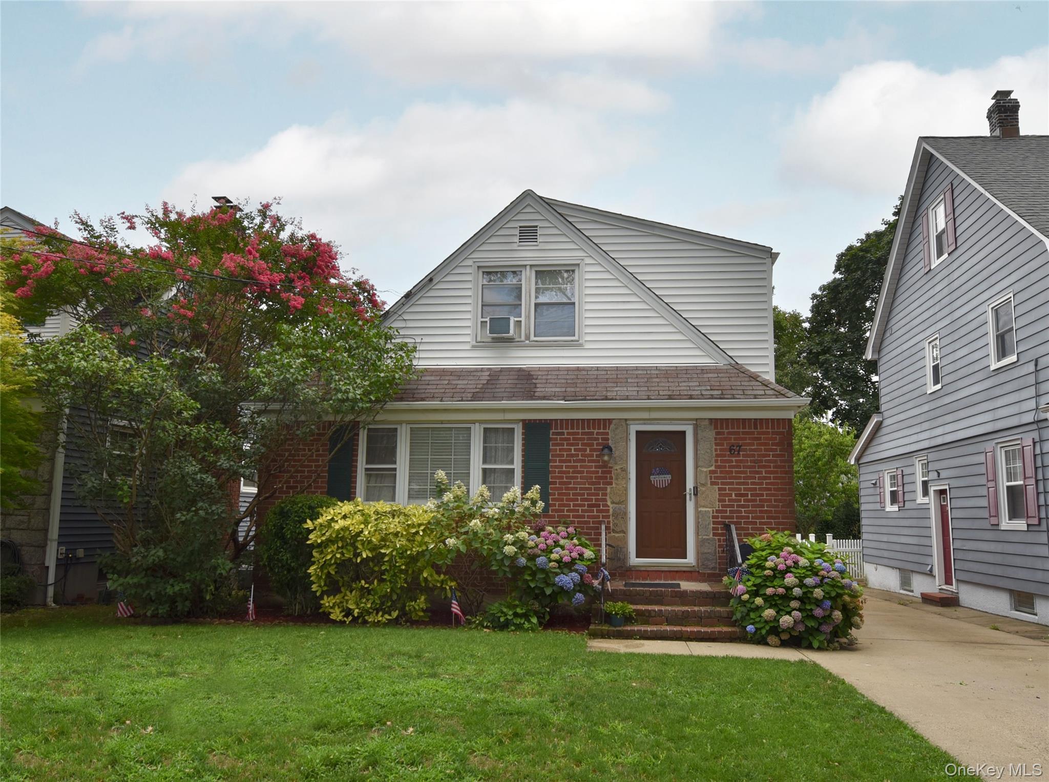 67 Iris Avenue – For Sale