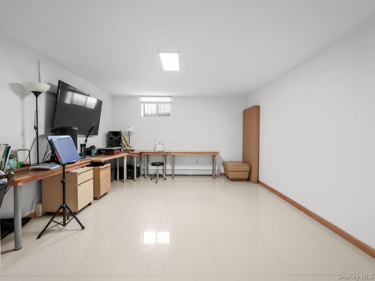 40-08 214th Place – For Sale photo 10