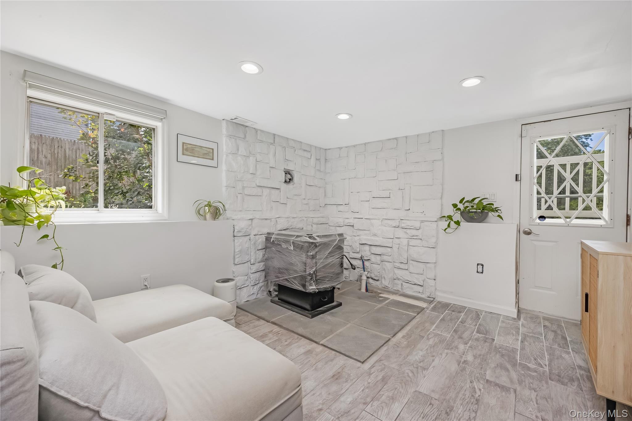615 Sleepy Hollow Drive – For Sale photo 28