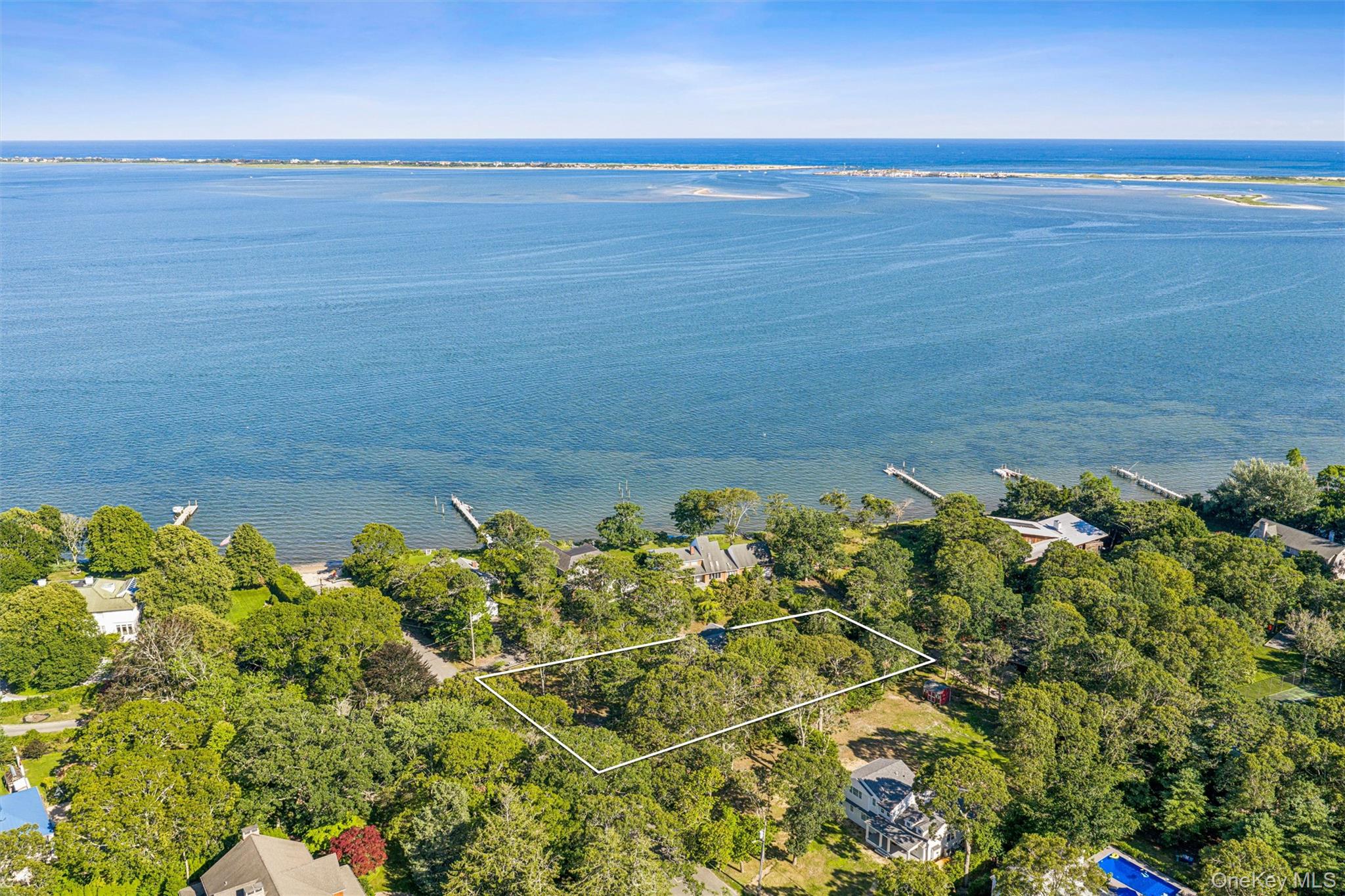 172 Bay Avenue E – For Sale photo 12