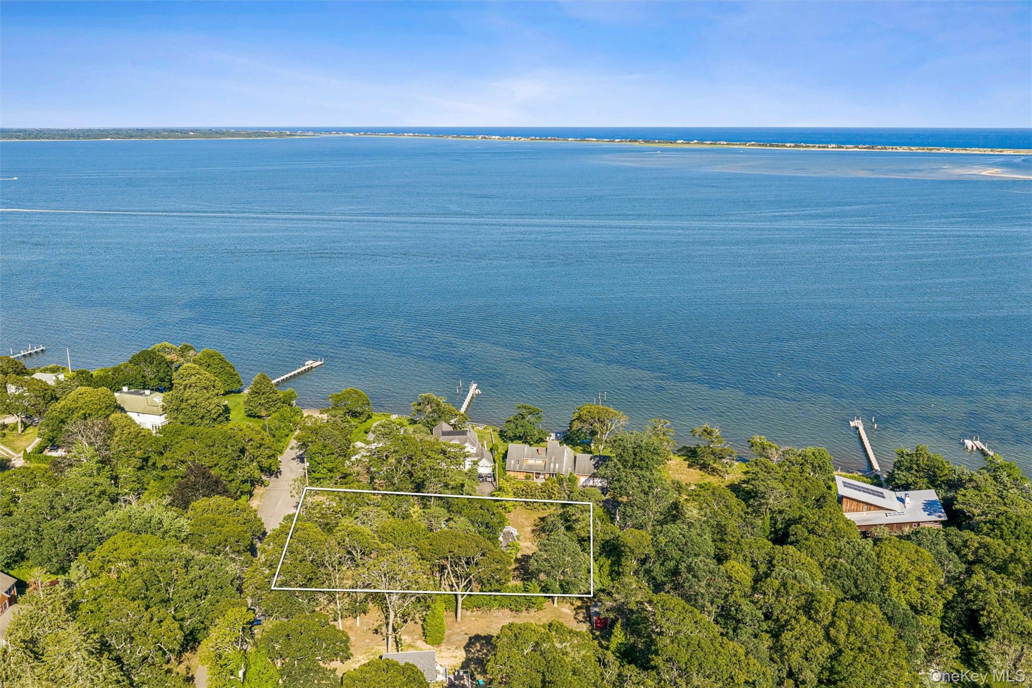 172 Bay Avenue E – For Sale photo 11