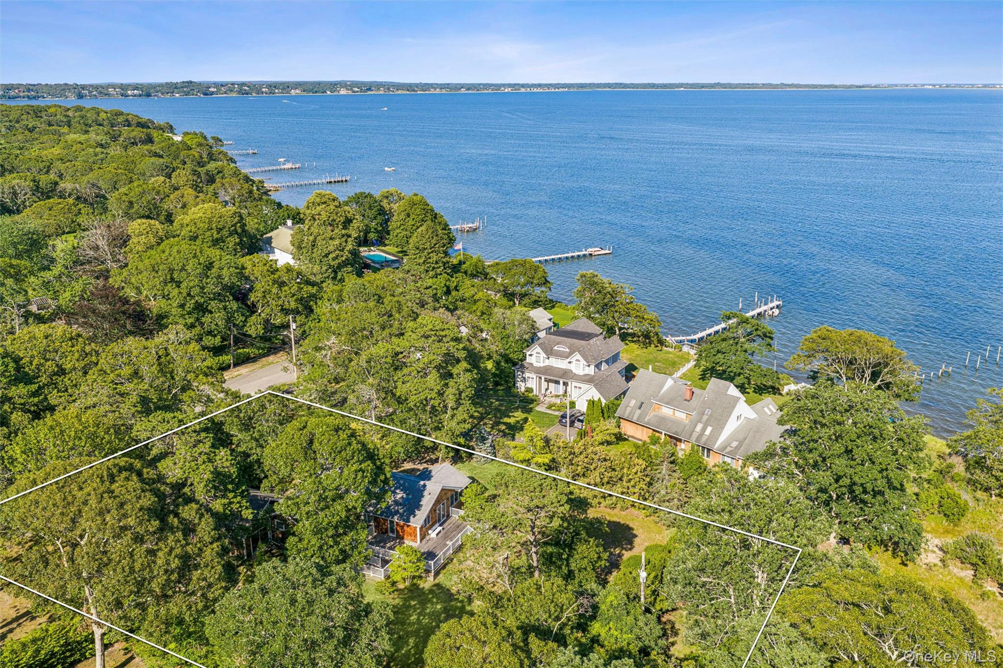 172 Bay Avenue E – For Sale photo 10