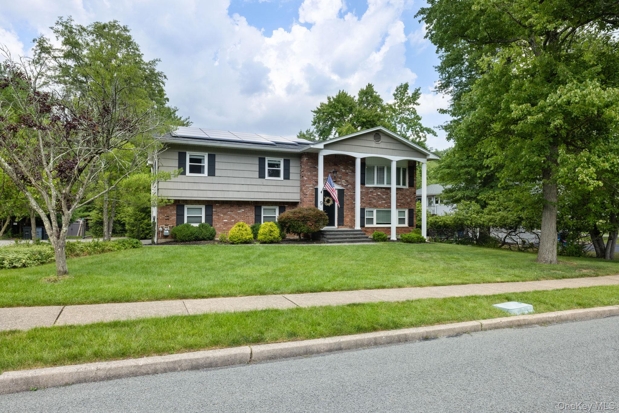9 Behrendt Drive – For Sale