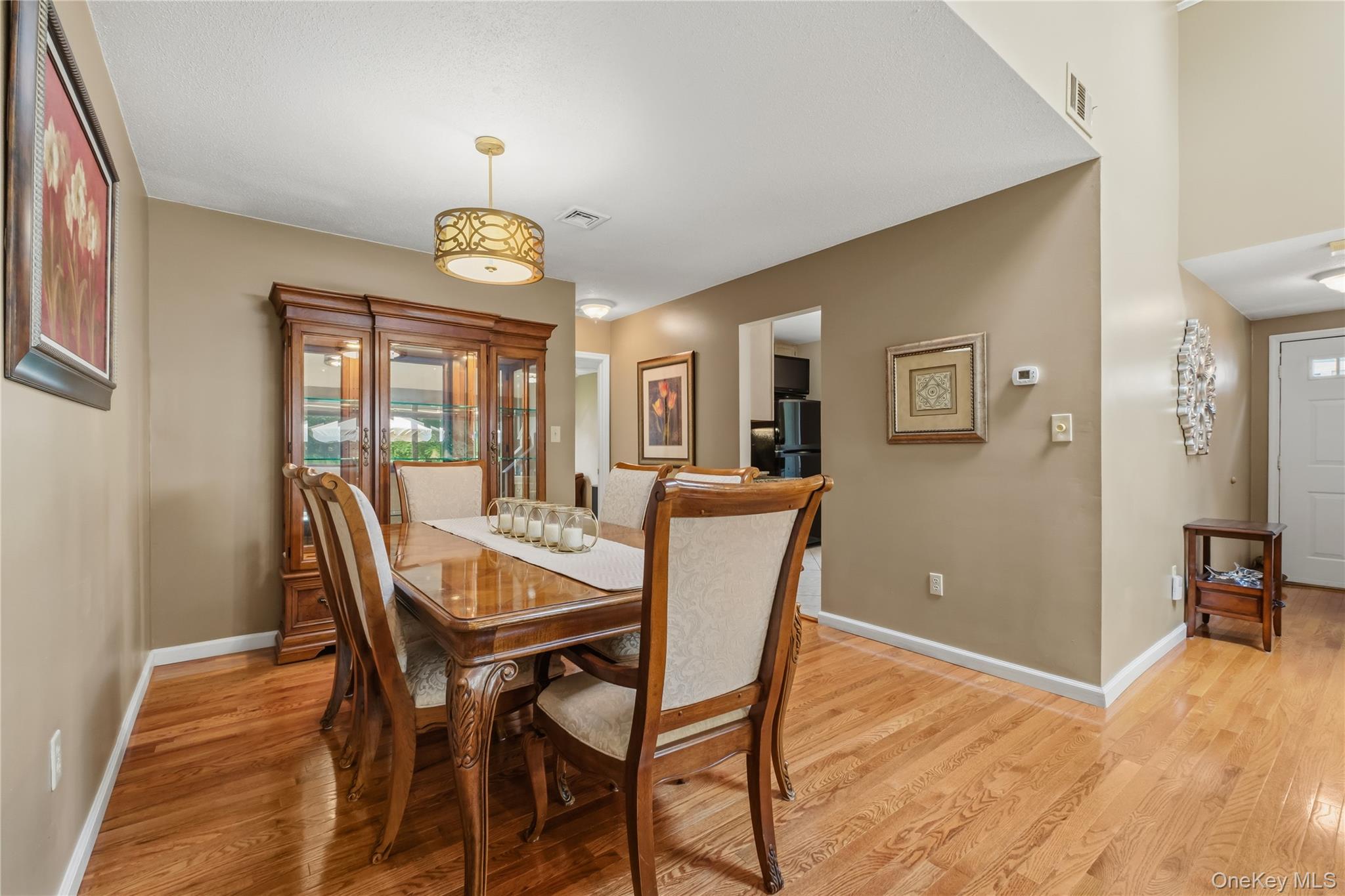 4001 Hickory Court – For Sale photo 8