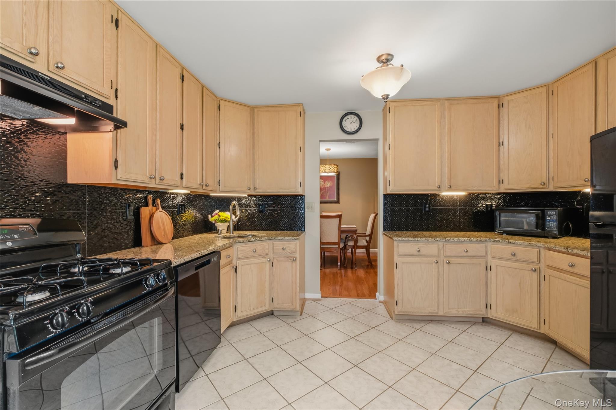 4001 Hickory Court – For Sale photo 10