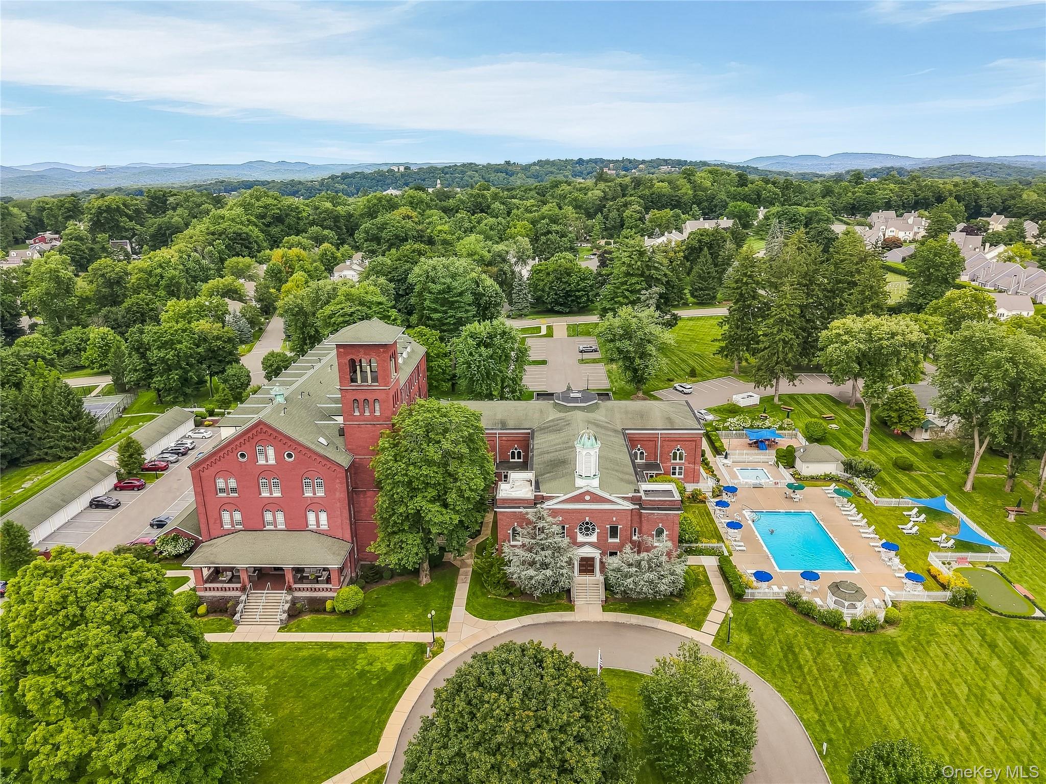 4001 Hickory Court – For Sale
