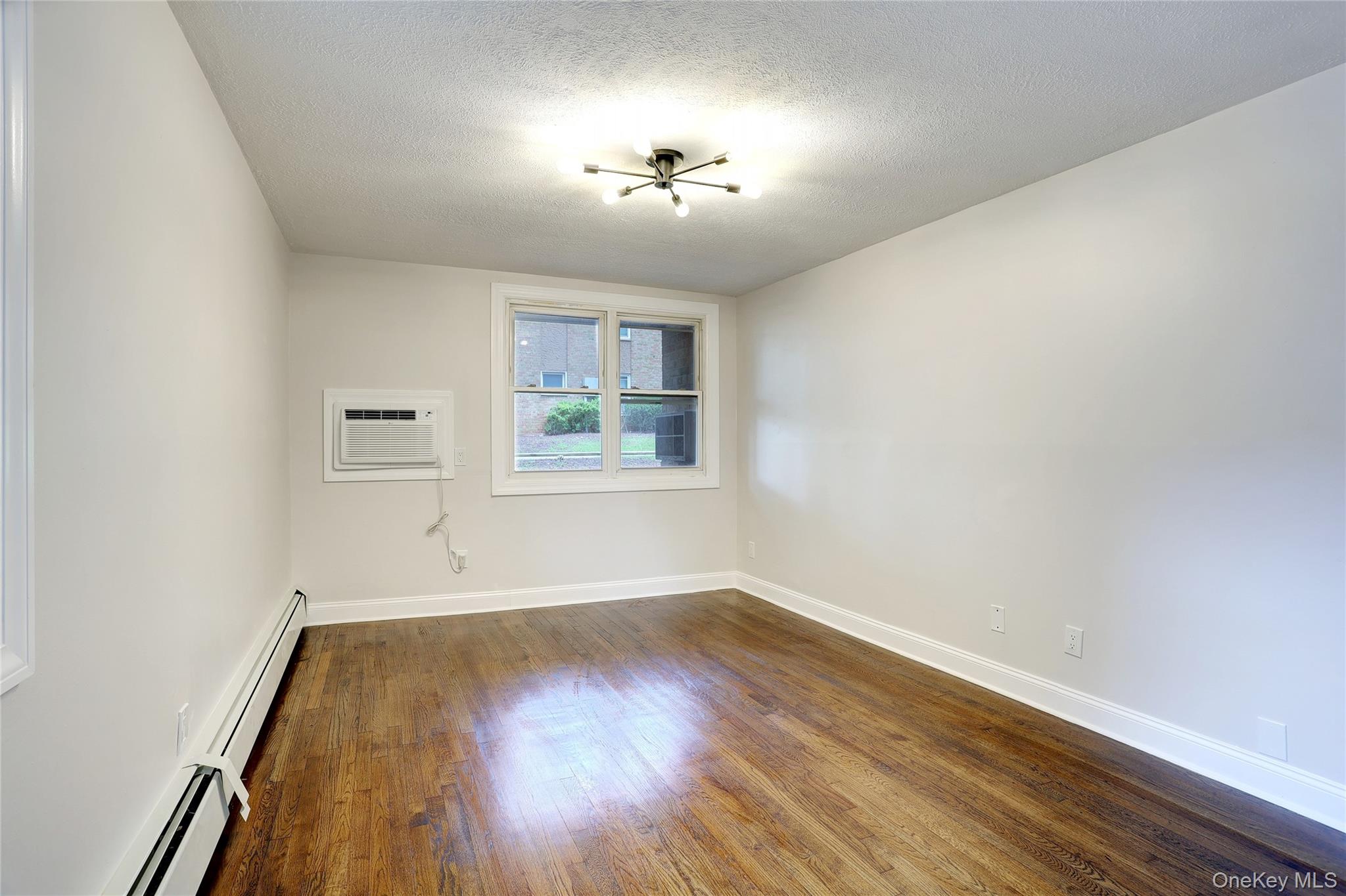 180 Kearsing Parkway, Unit B photo 11