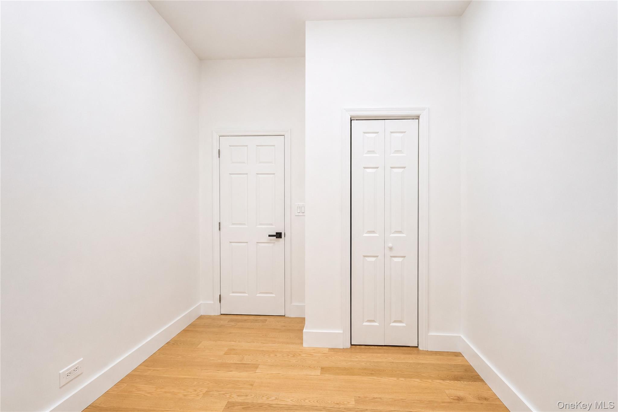 1410 E 52nd Street – For Sale photo 9