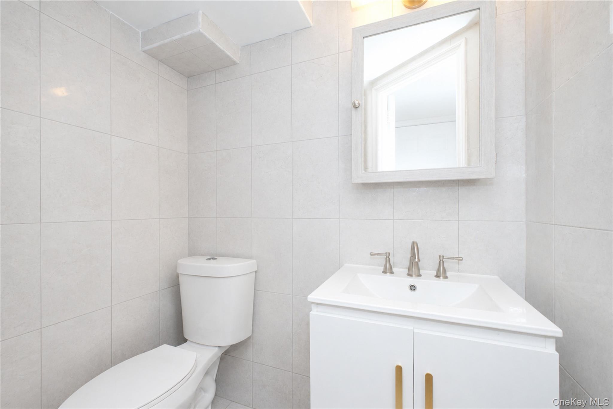 1410 E 52nd Street – For Sale photo 21