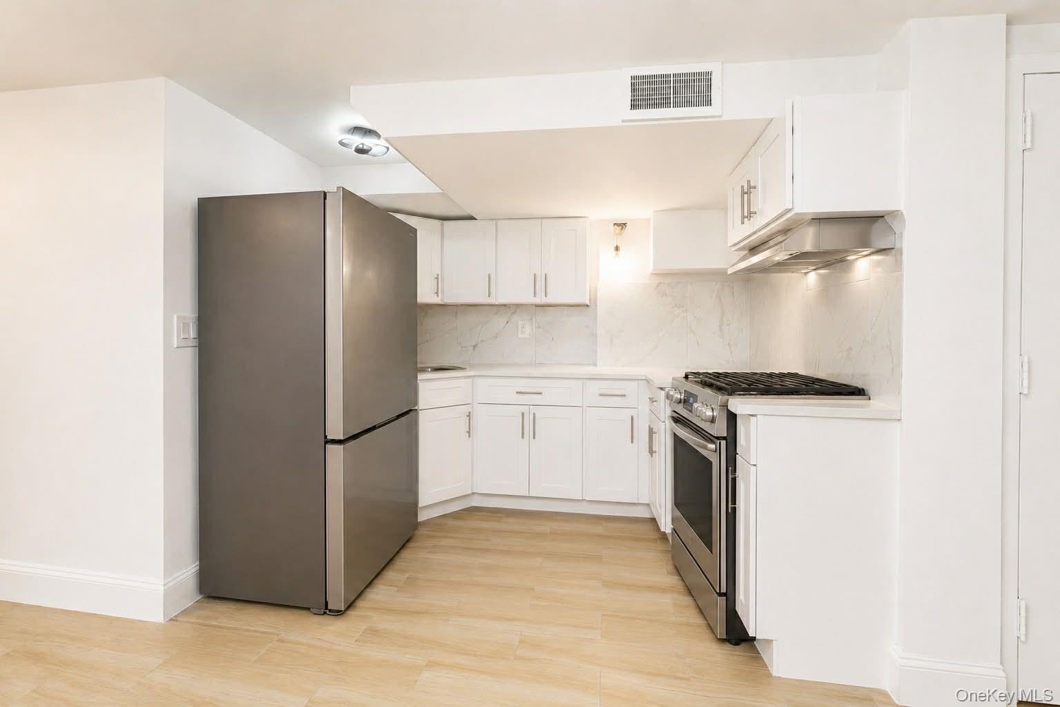 1410 E 52nd Street – For Sale photo 17