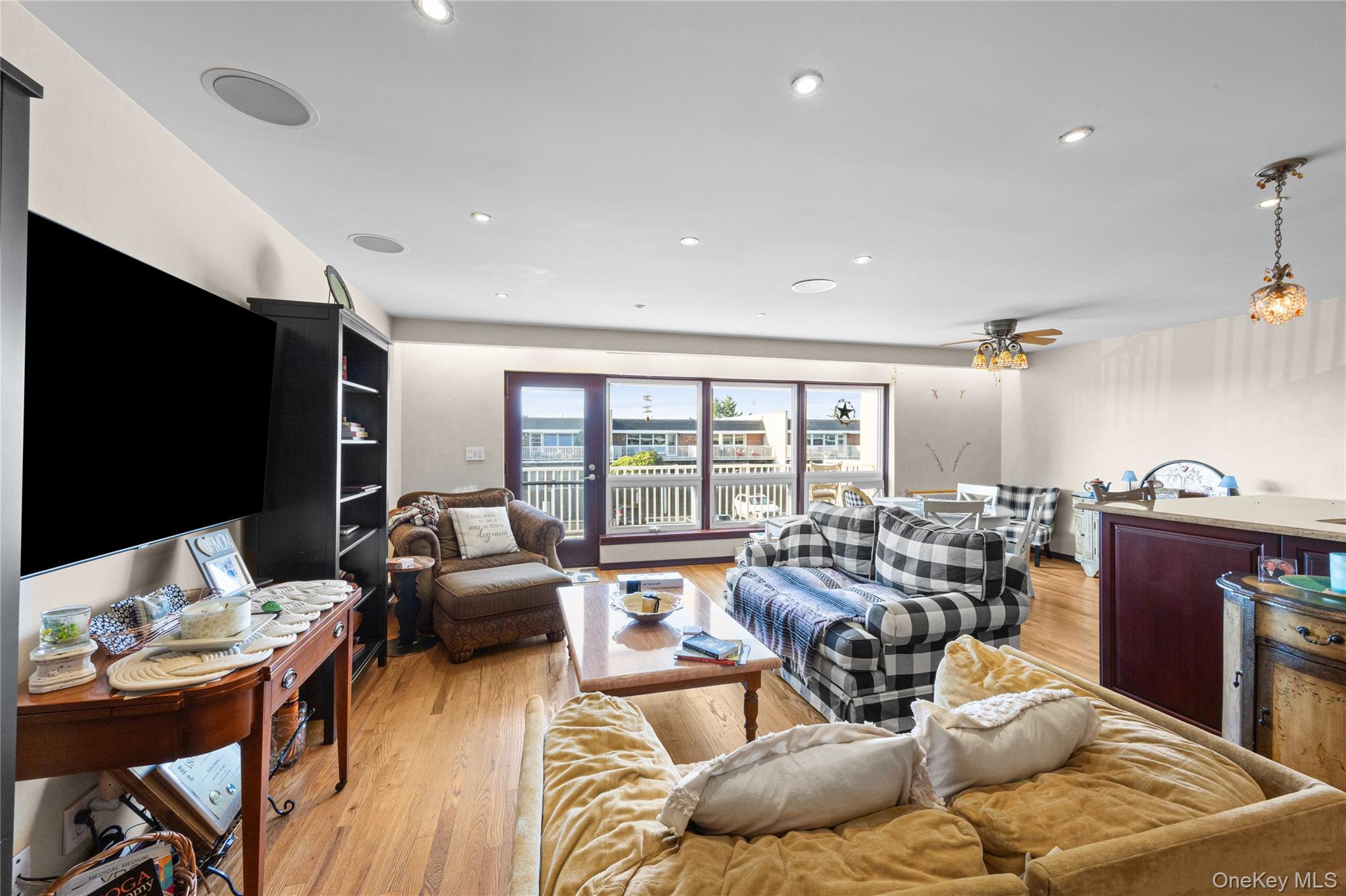 750 Lido Boulevard, Unit 77b photo 5
