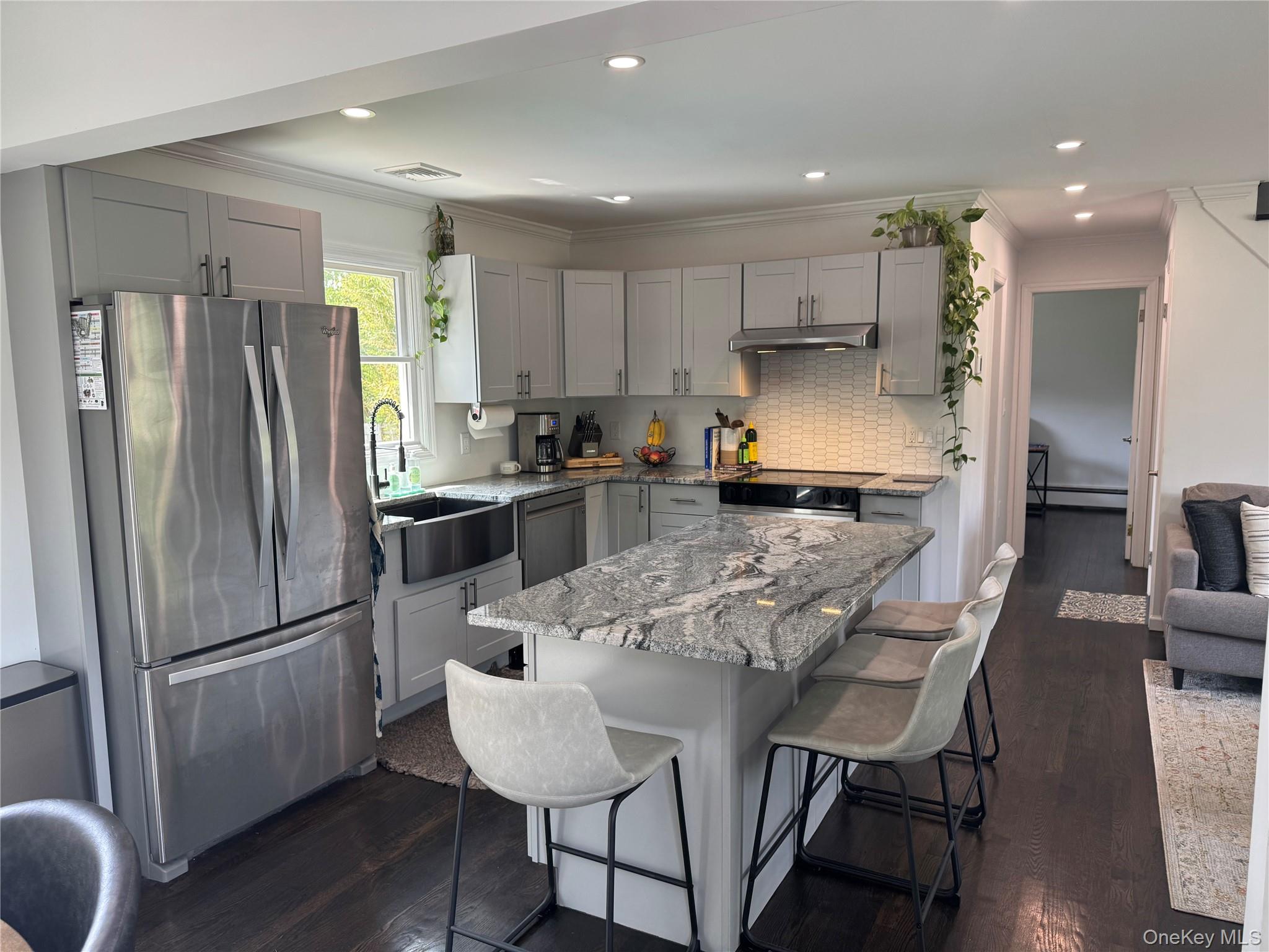 24 Miller Avenue – For Sale photo 5