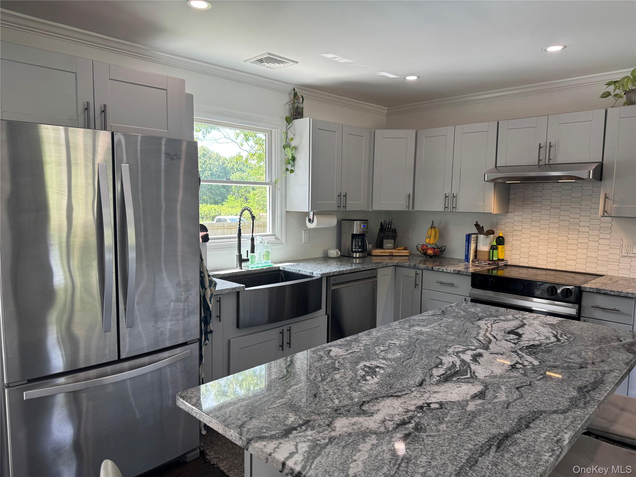 24 Miller Avenue – For Sale photo 6