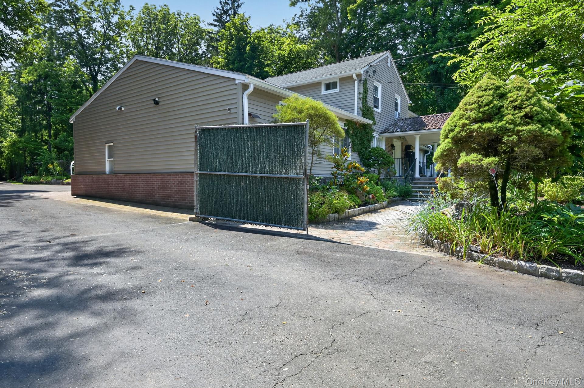 857 Western Highway – For Sale photo 6
