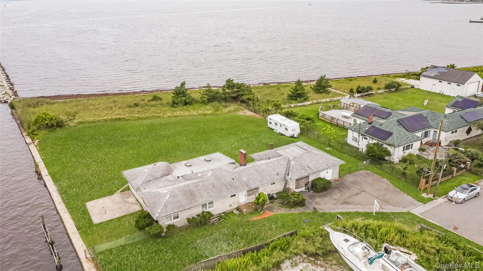 84 Sunset Lane – For Sale