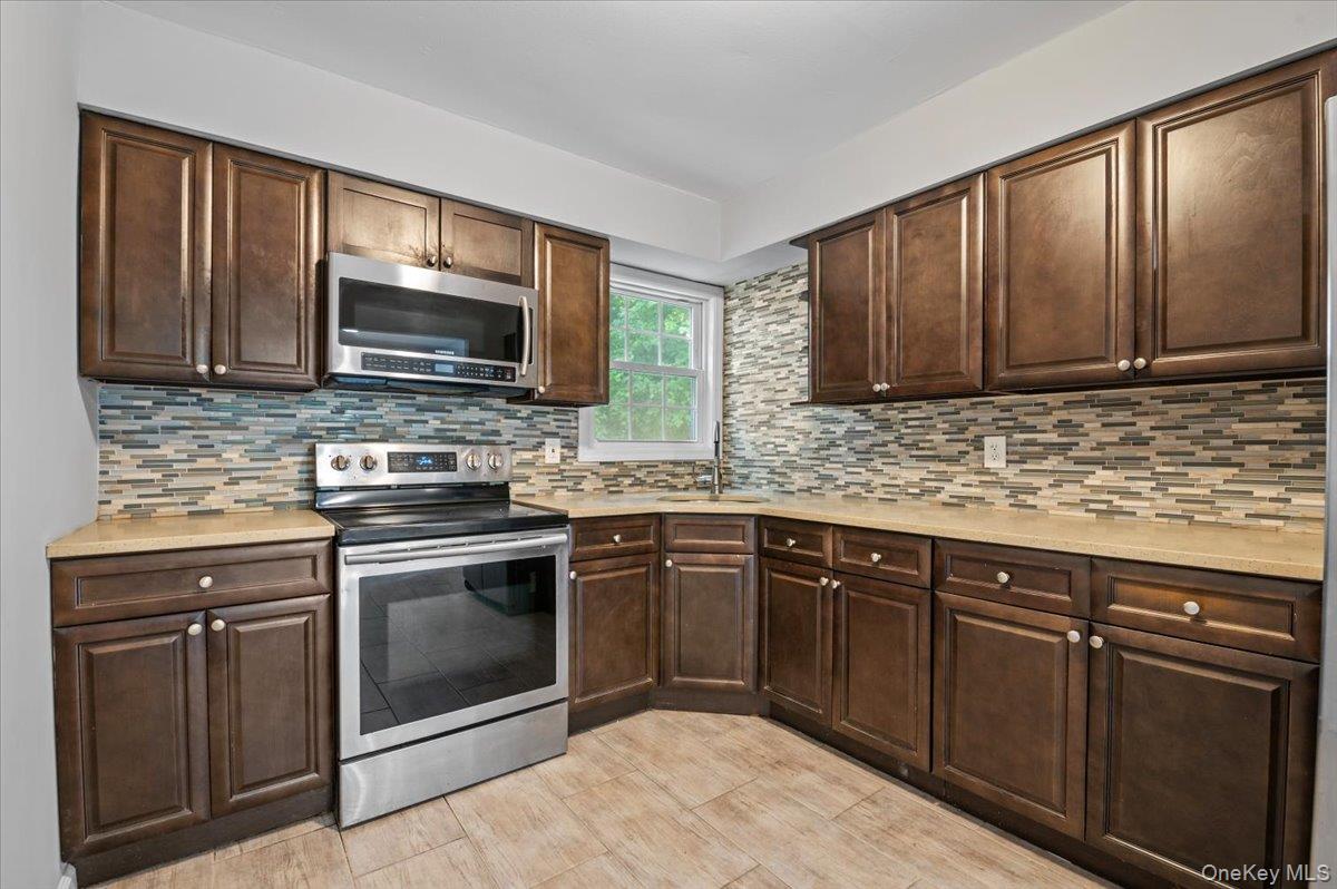 1241 Connetquot Avenue – For Sale photo 17