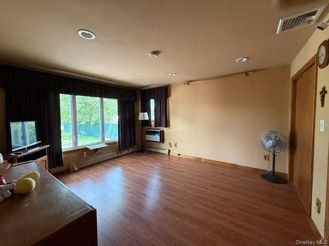 59 FARMERS Avenue – For Sale photo 16