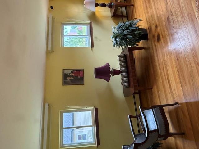 59 FARMERS Avenue – For Sale photo 3