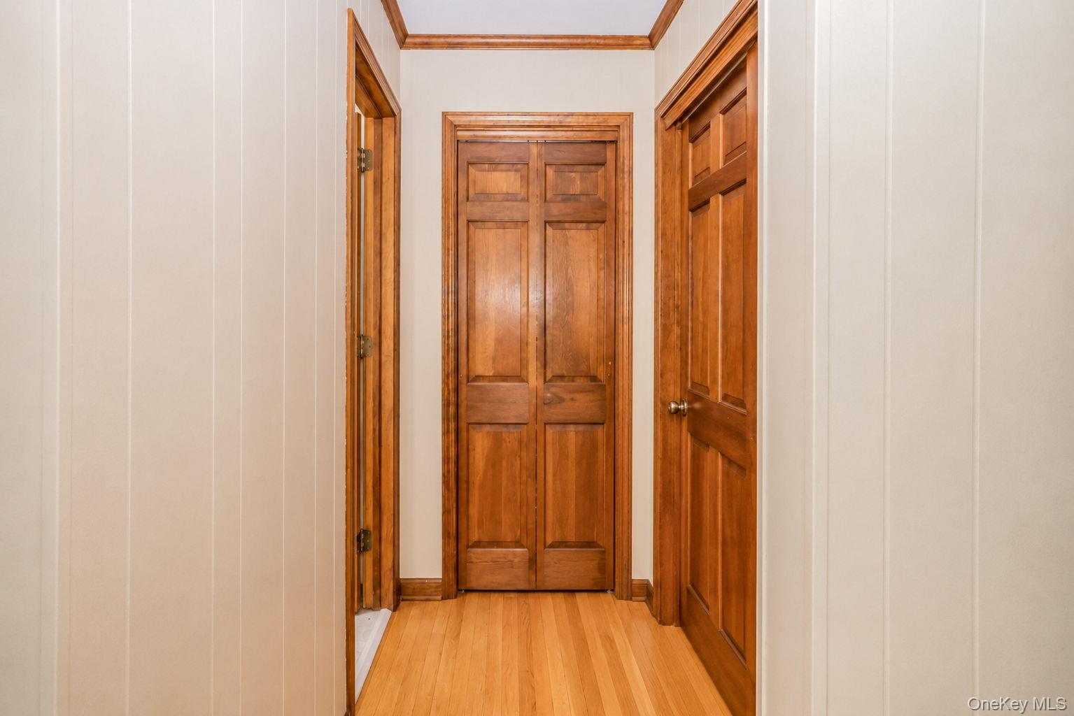 2 Schrempp Lane – For Sale photo 13