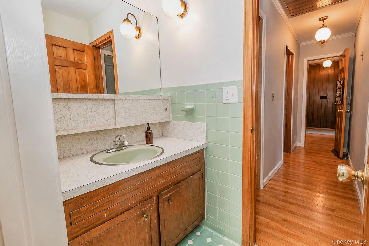 2 Schrempp Lane – For Sale photo 24