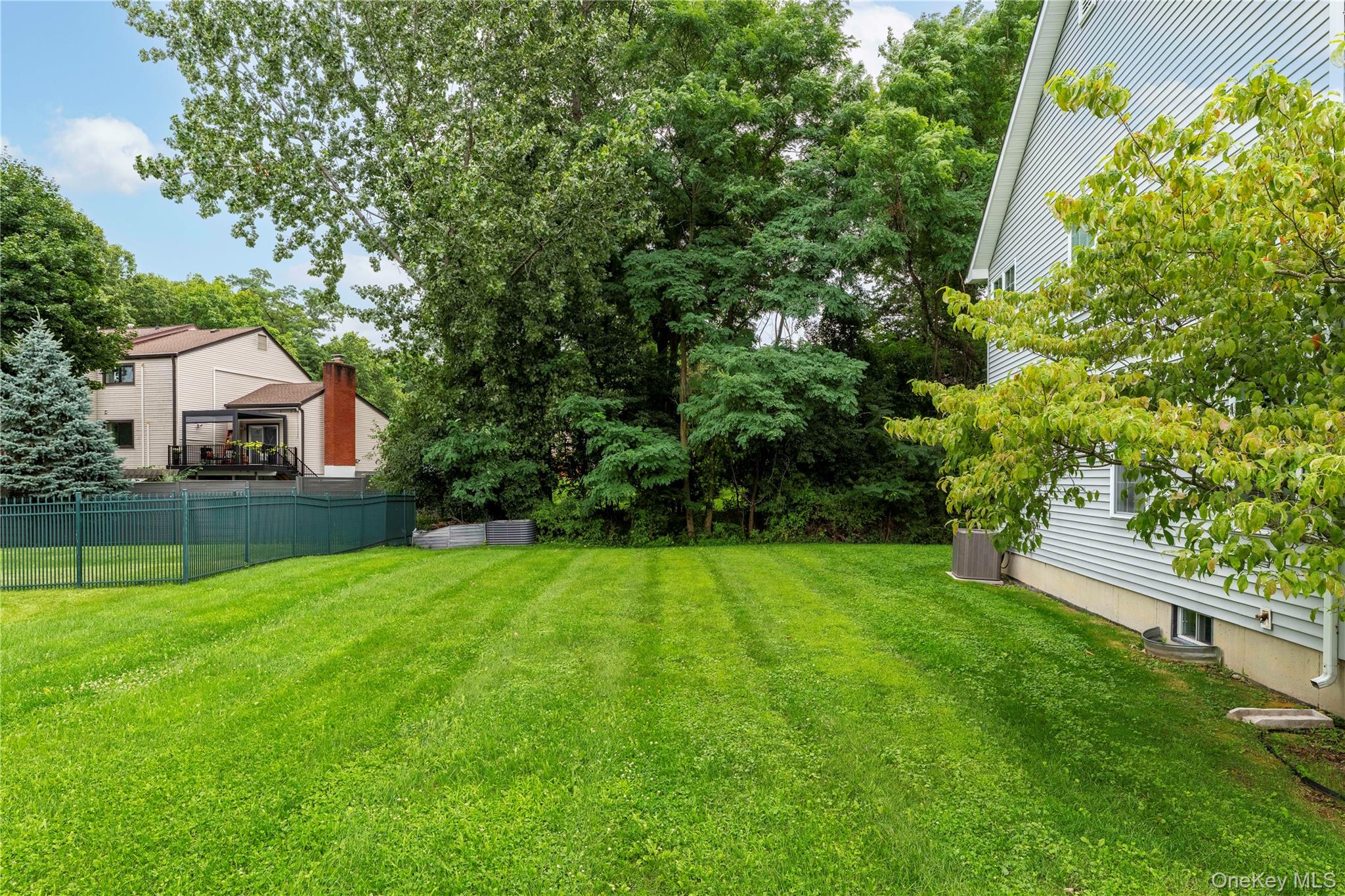30 VICTOR Road – For Rent photo 5