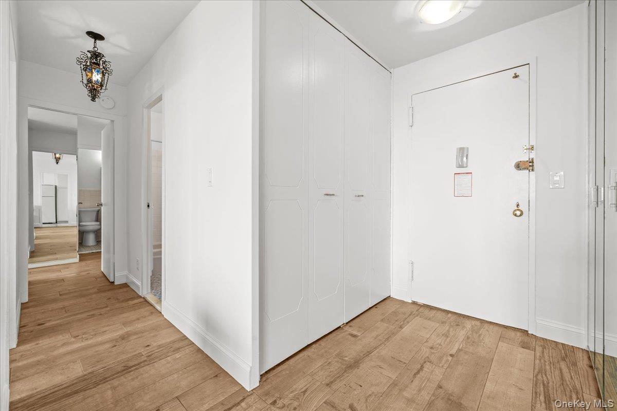555 Kappock Street, Unit 24T photo 12