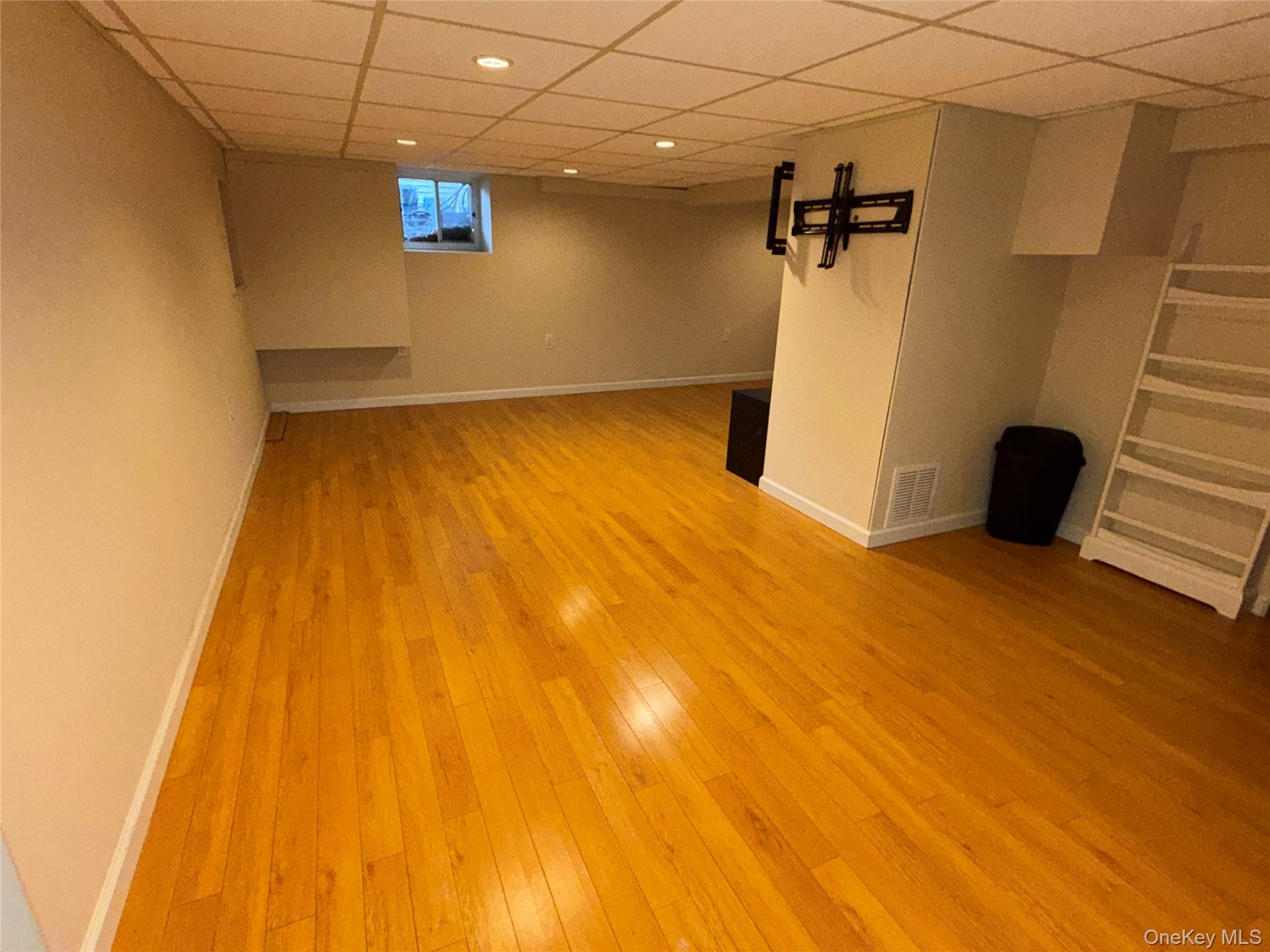 7 Broadway – For Rent photo 25