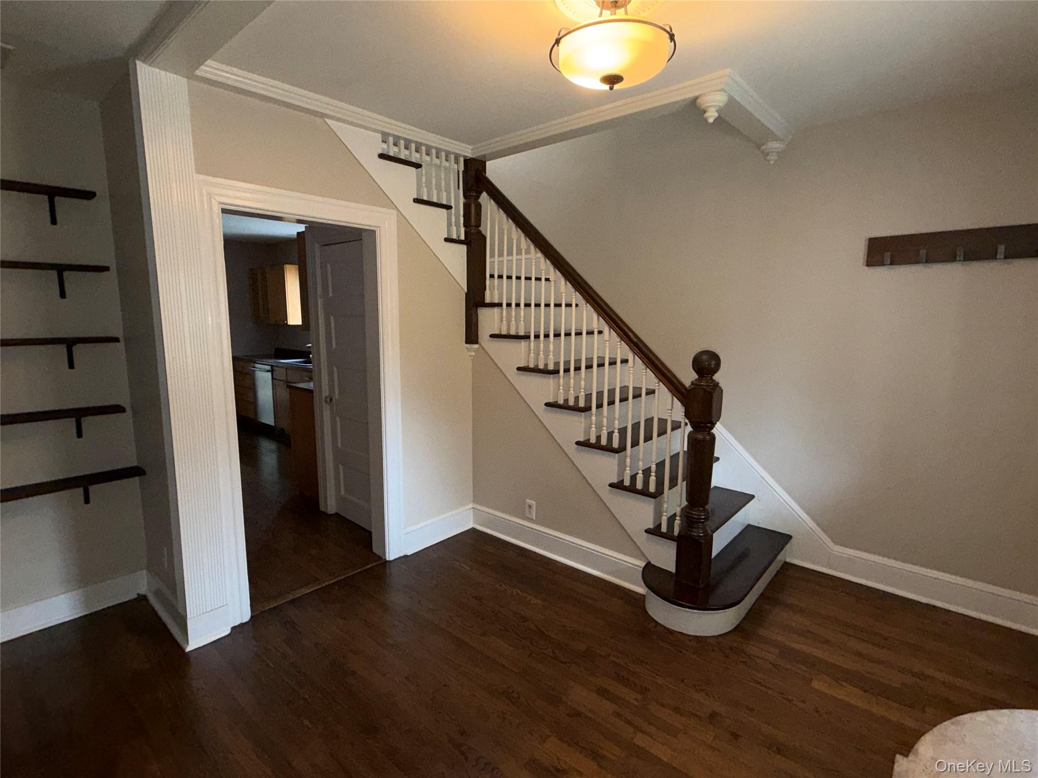 7 Broadway – For Rent photo 5