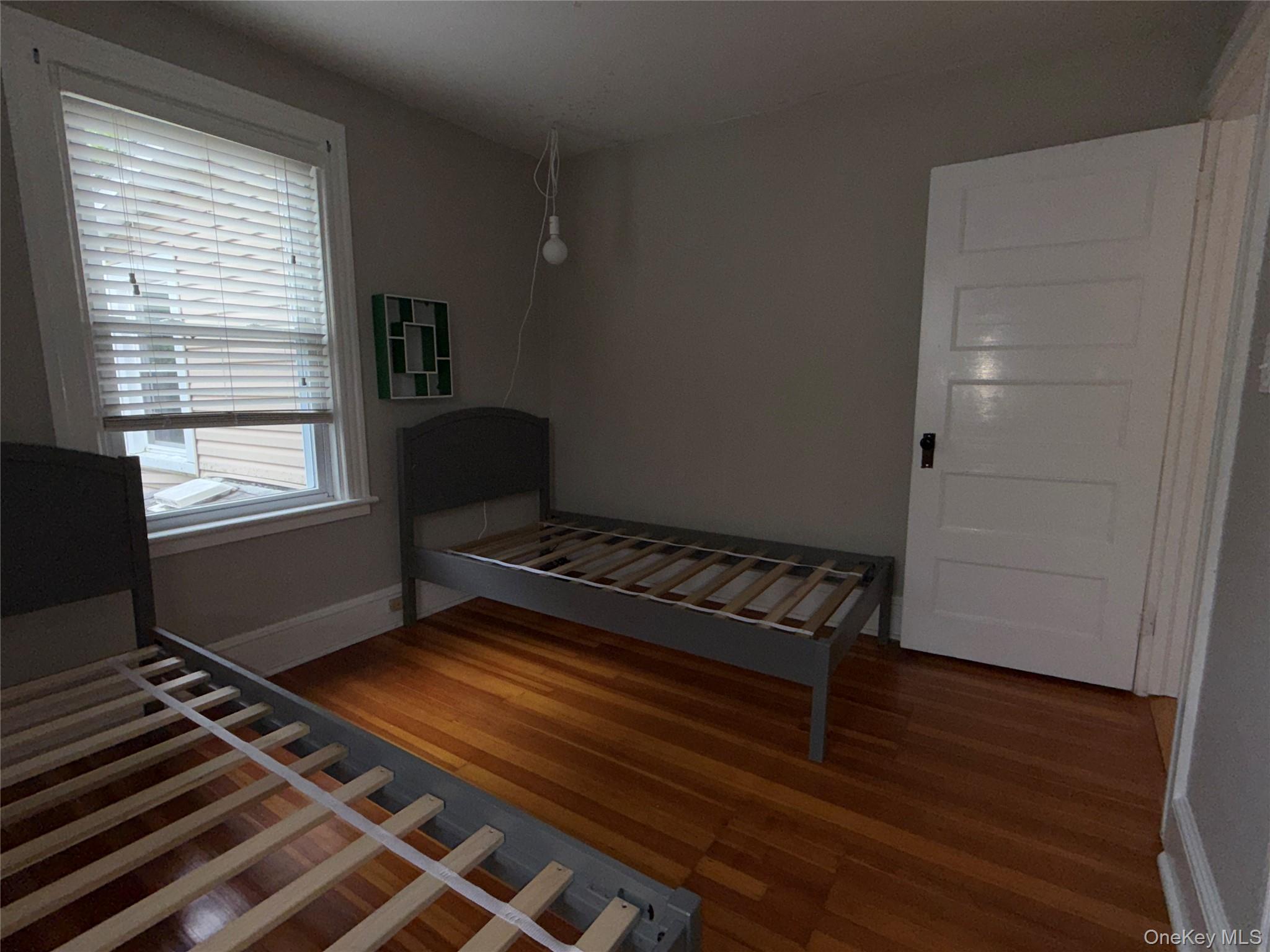 7 Broadway – For Rent photo 19