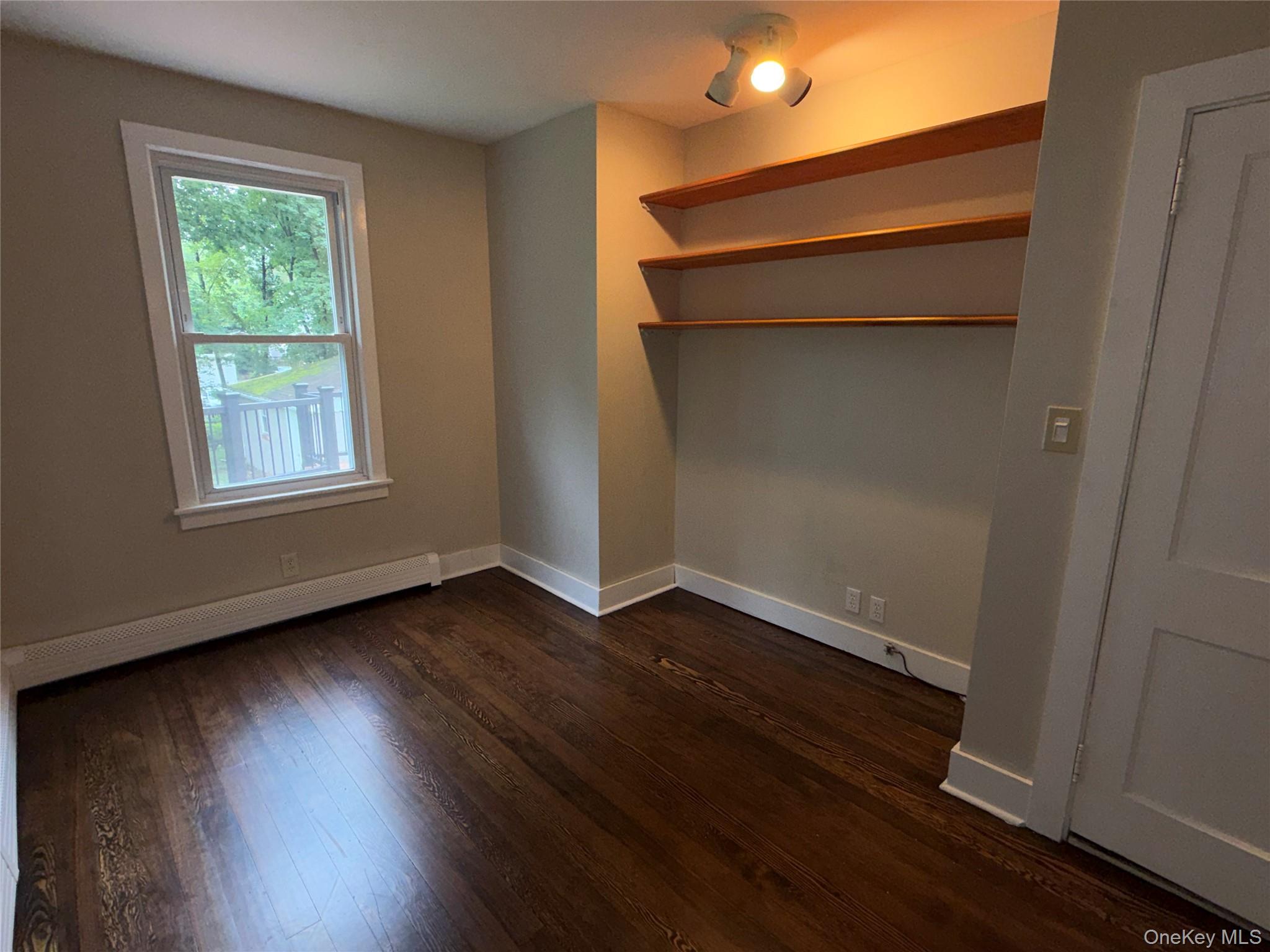 7 Broadway – For Rent photo 10