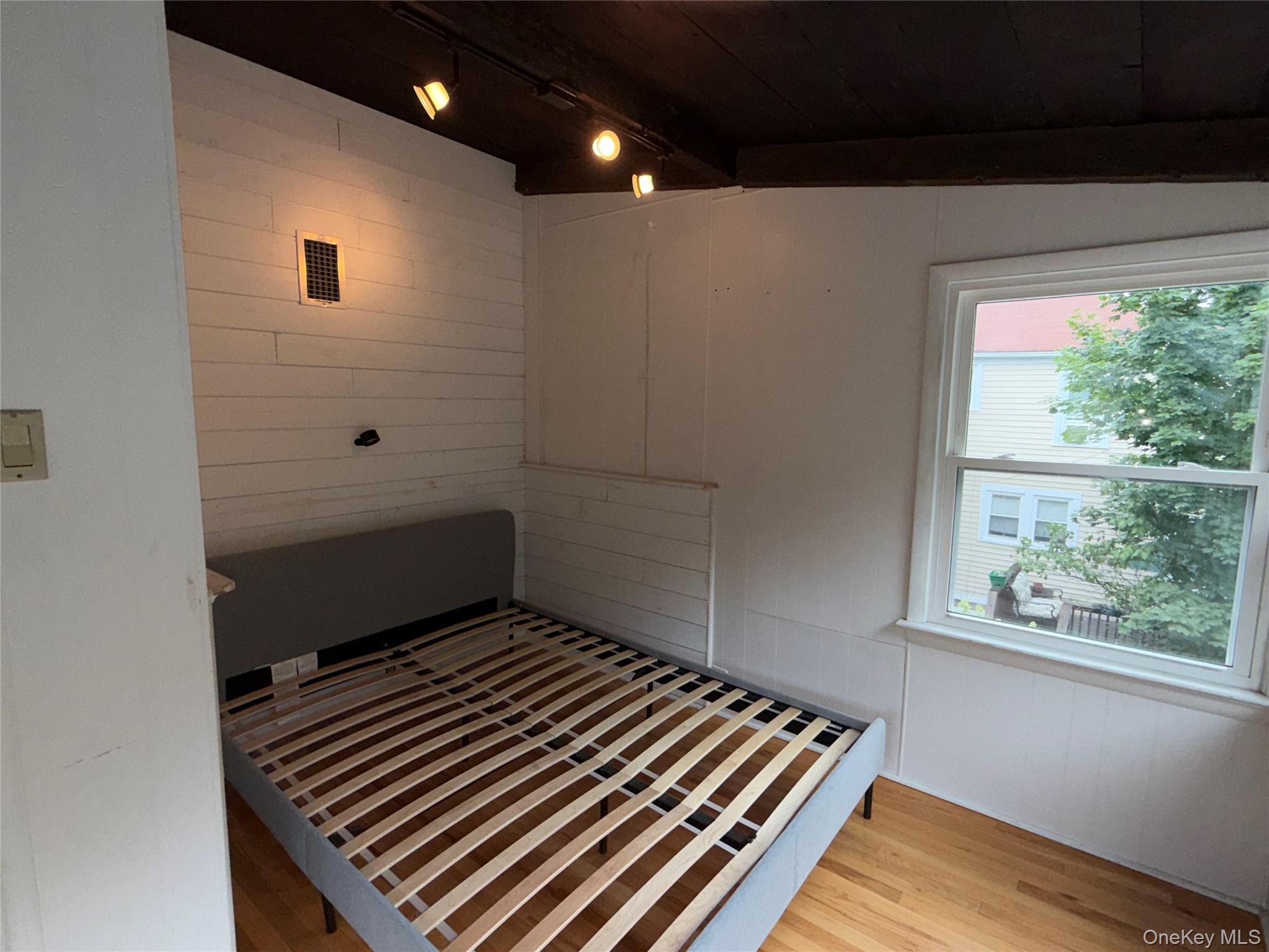 7 Broadway – For Rent photo 22