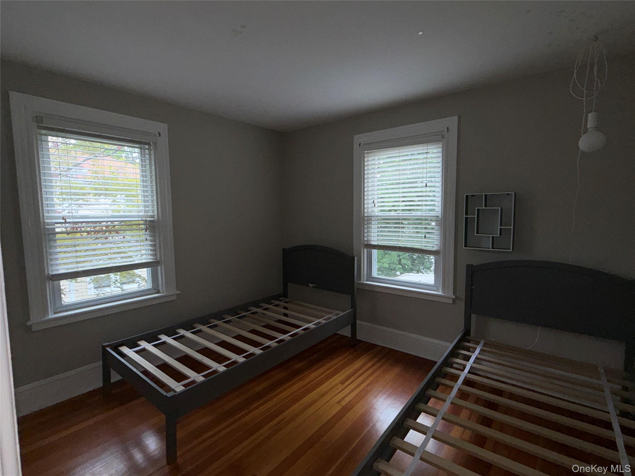7 Broadway – For Rent photo 18
