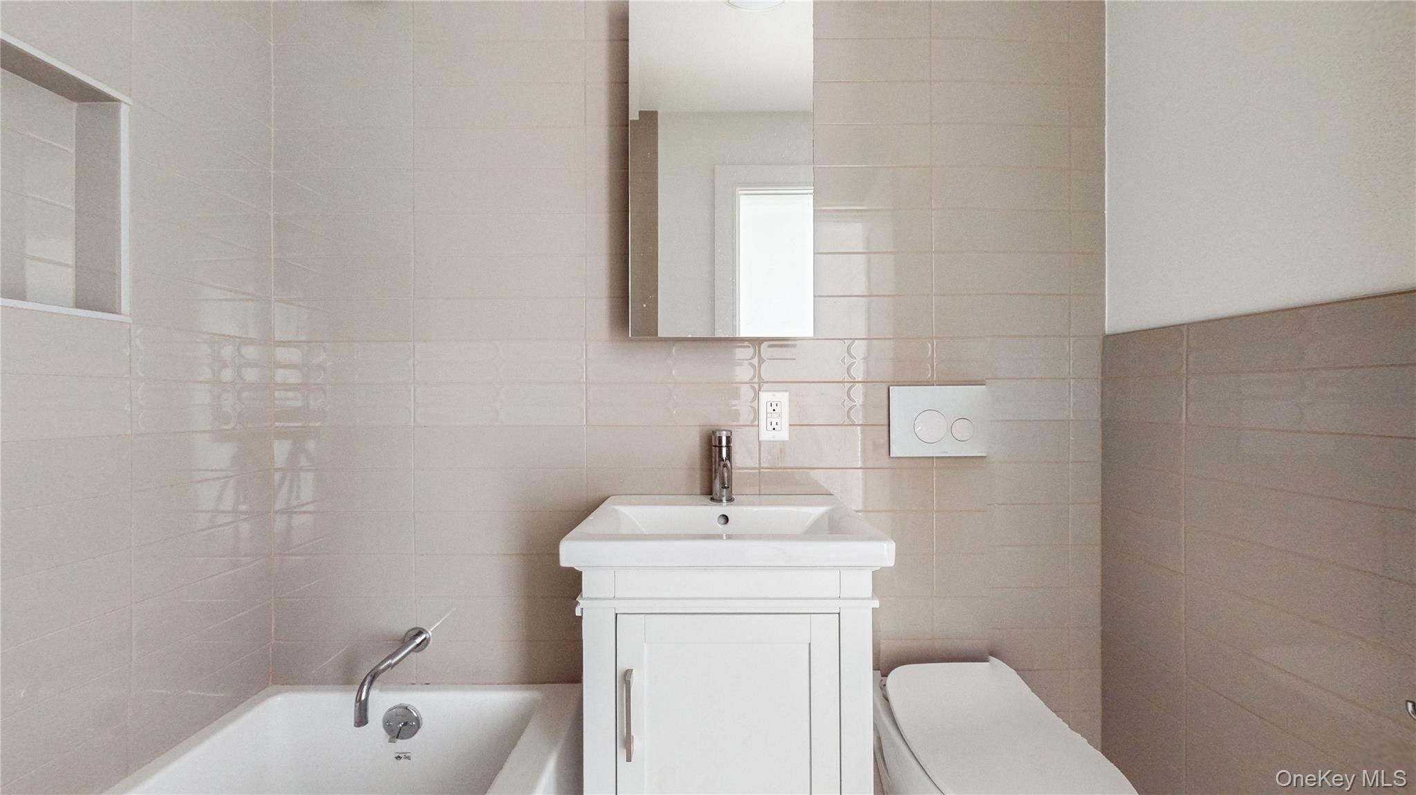 14809 Northern Boulevard, Unit 5J photo 18