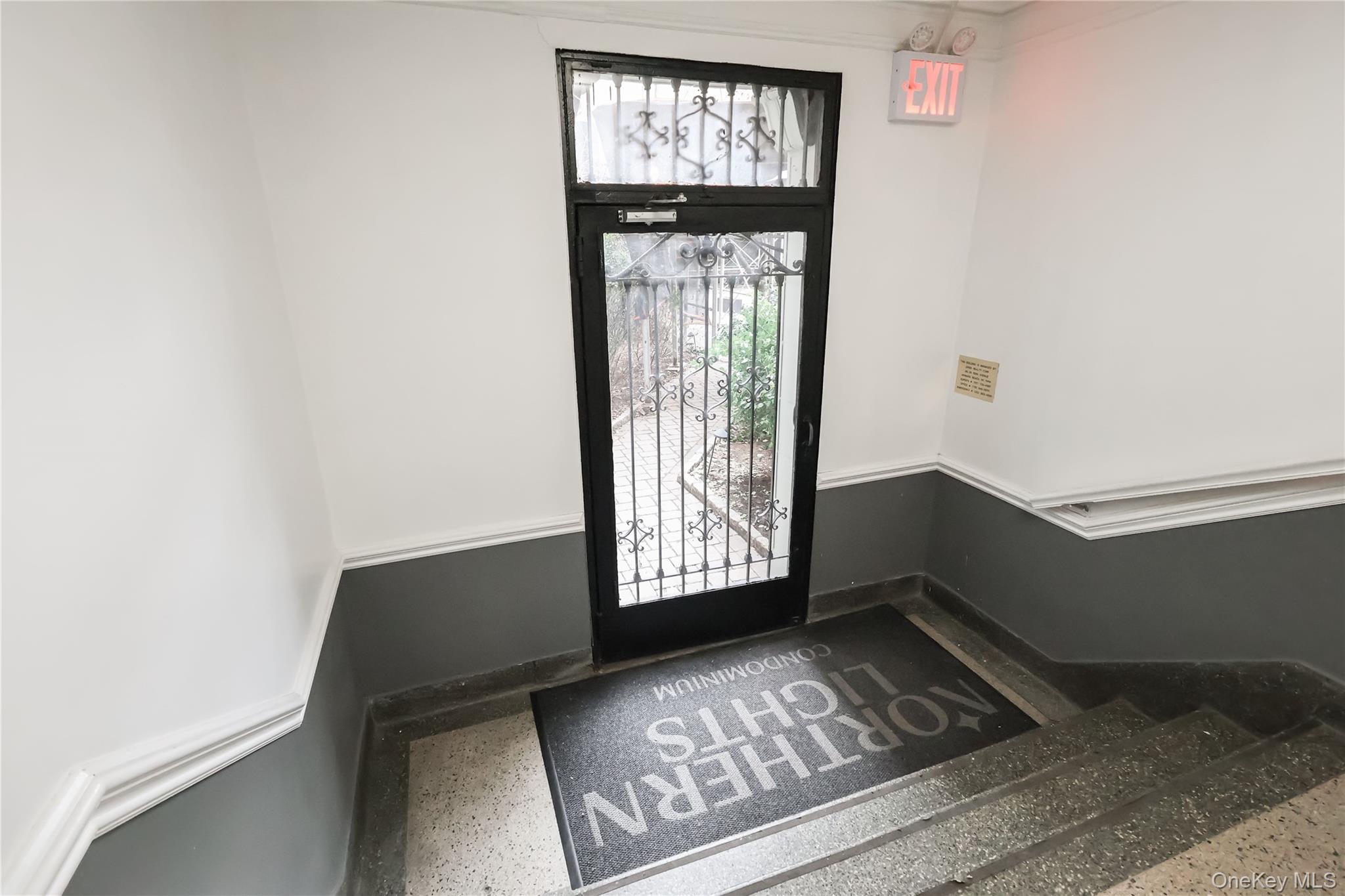 14809 Northern Boulevard, Unit 5J photo 2