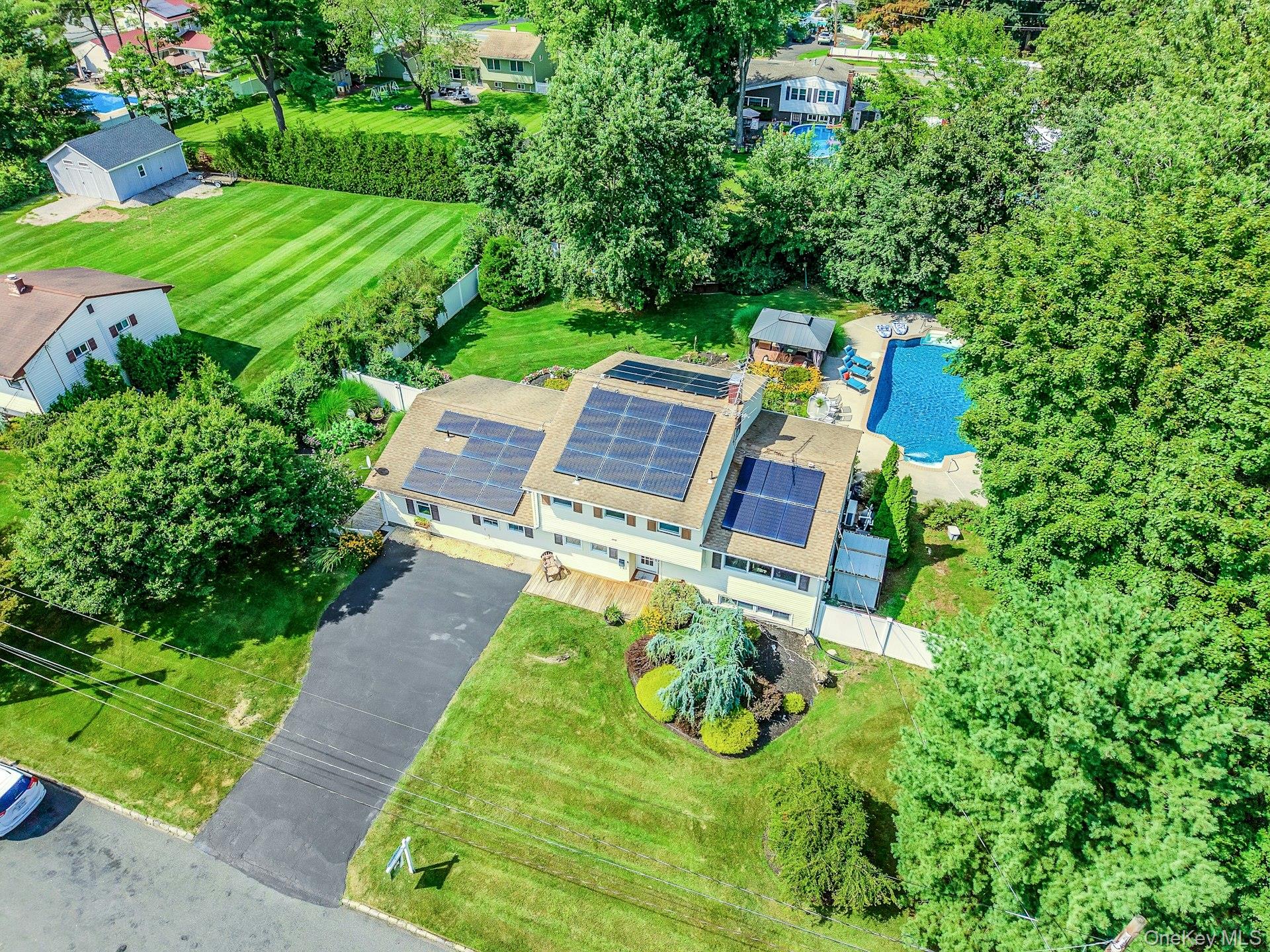 60 East Road – For Sale photo 5