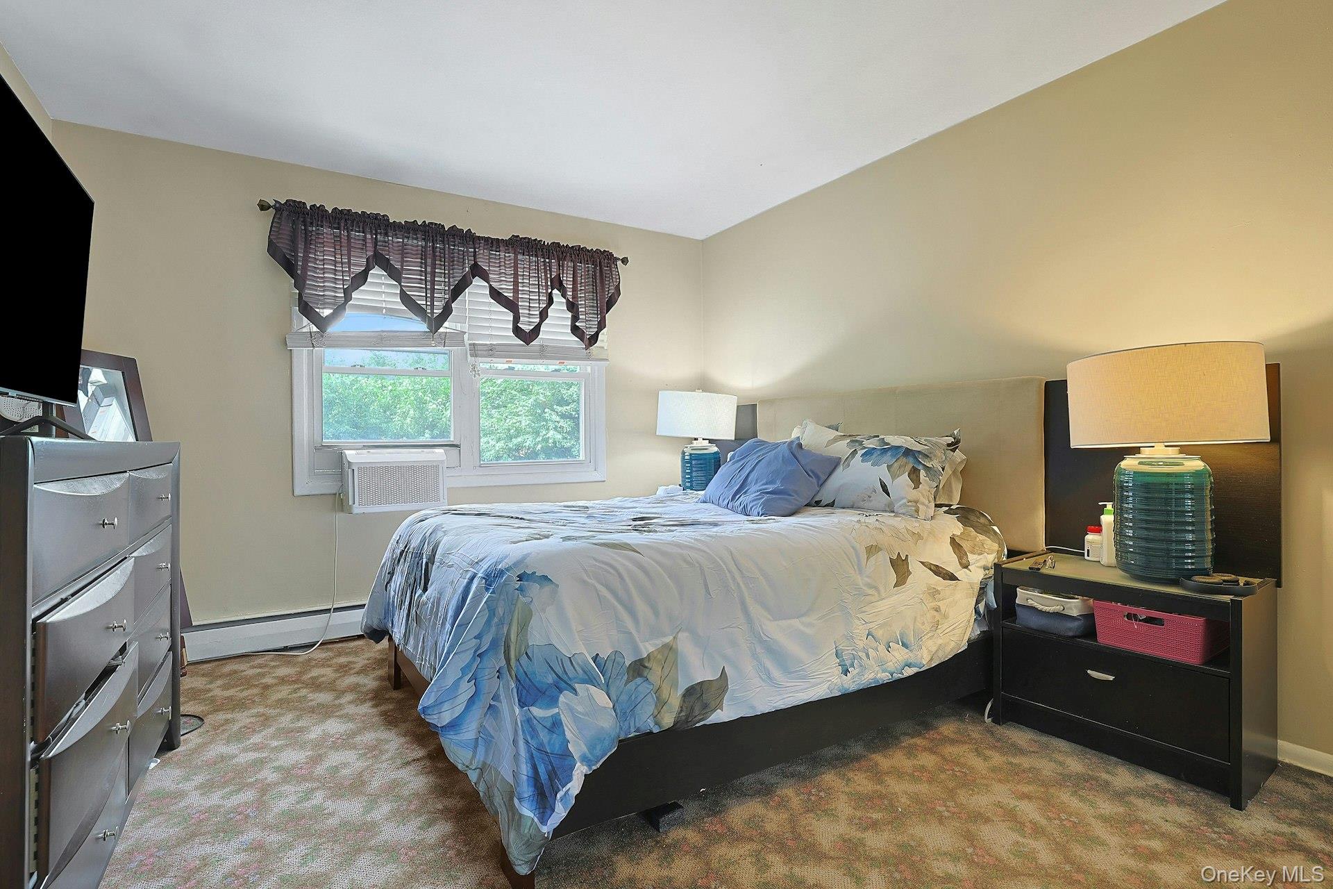 60 East Road – For Sale photo 46