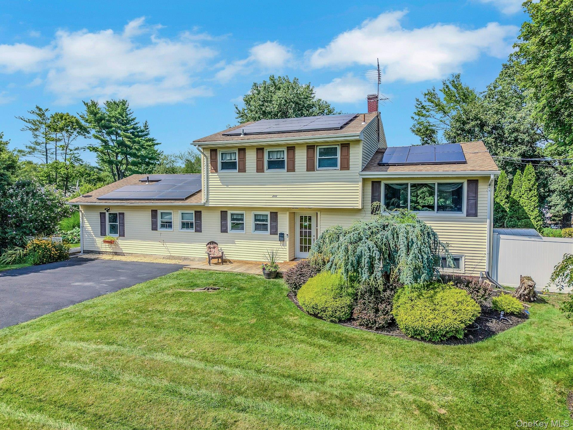 60 East Road – For Sale photo 2