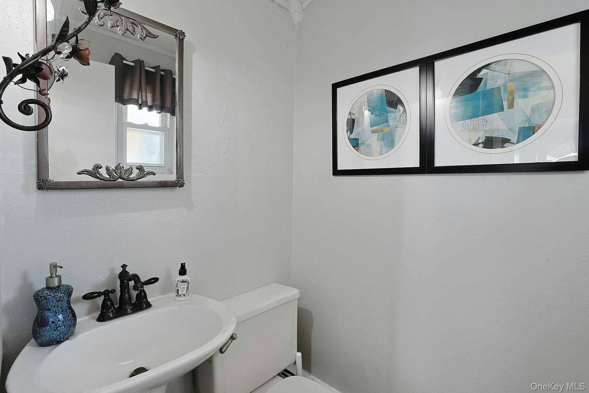 60 East Road – For Sale photo 36