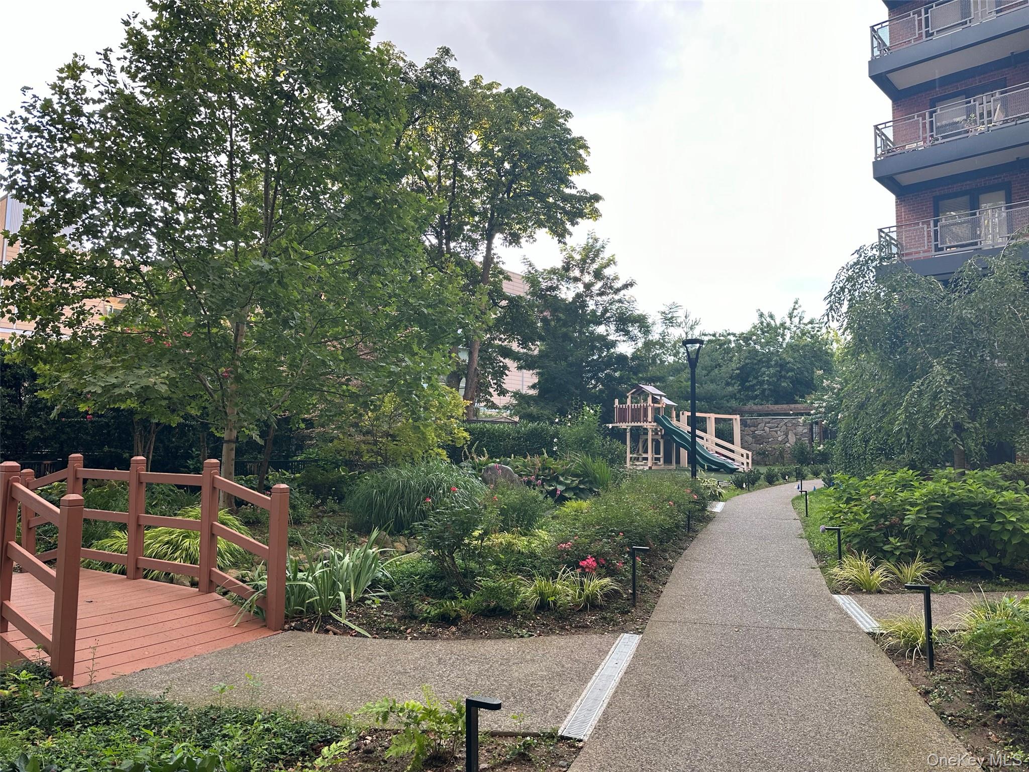 8710 51st Avenue, Unit 3H photo 5