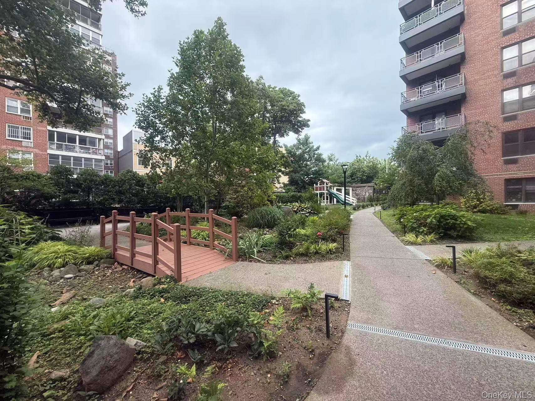 8710 51st Avenue, Unit 3H