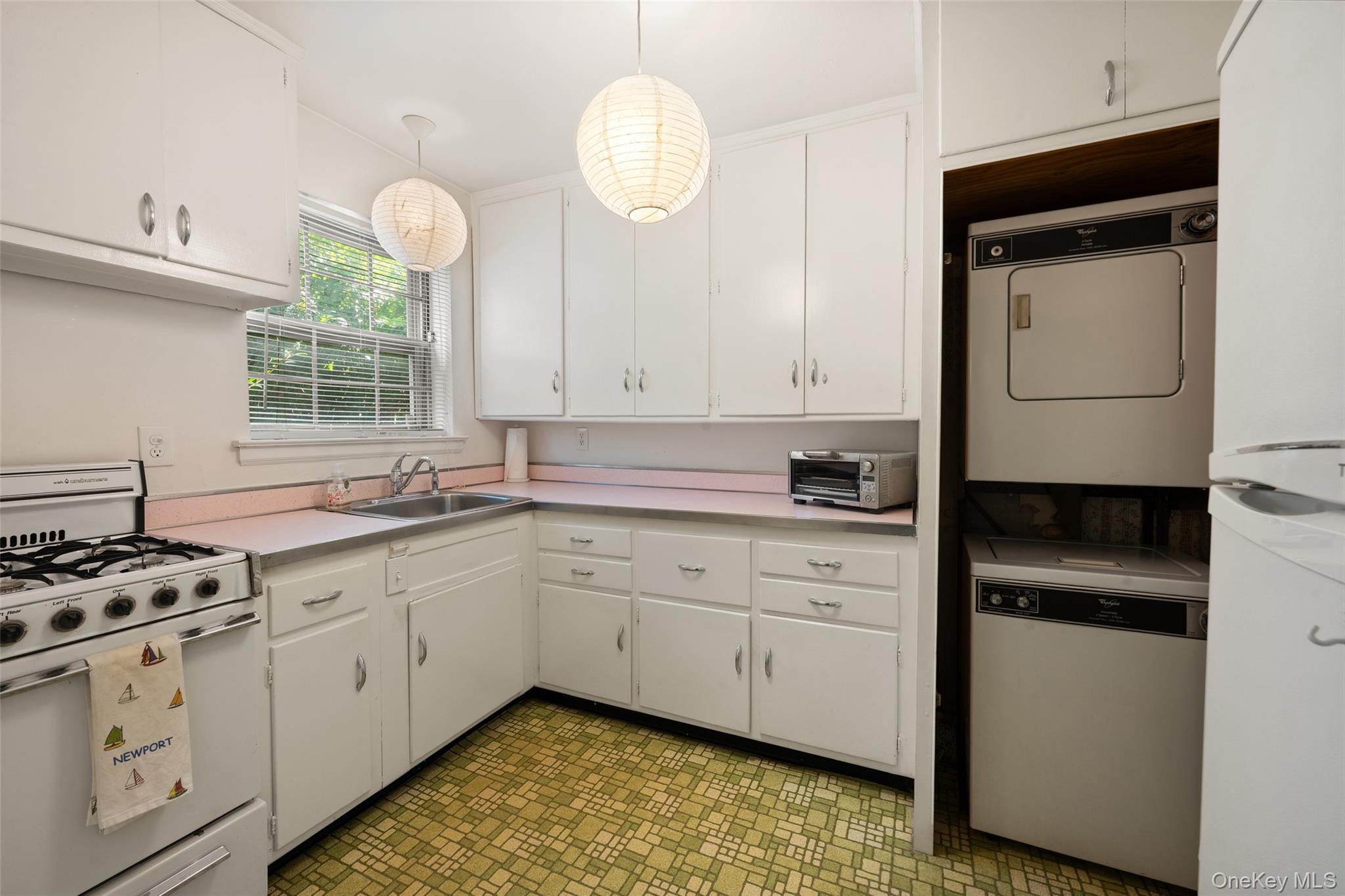 20 Lake Avenue, Unit 20 photo 9