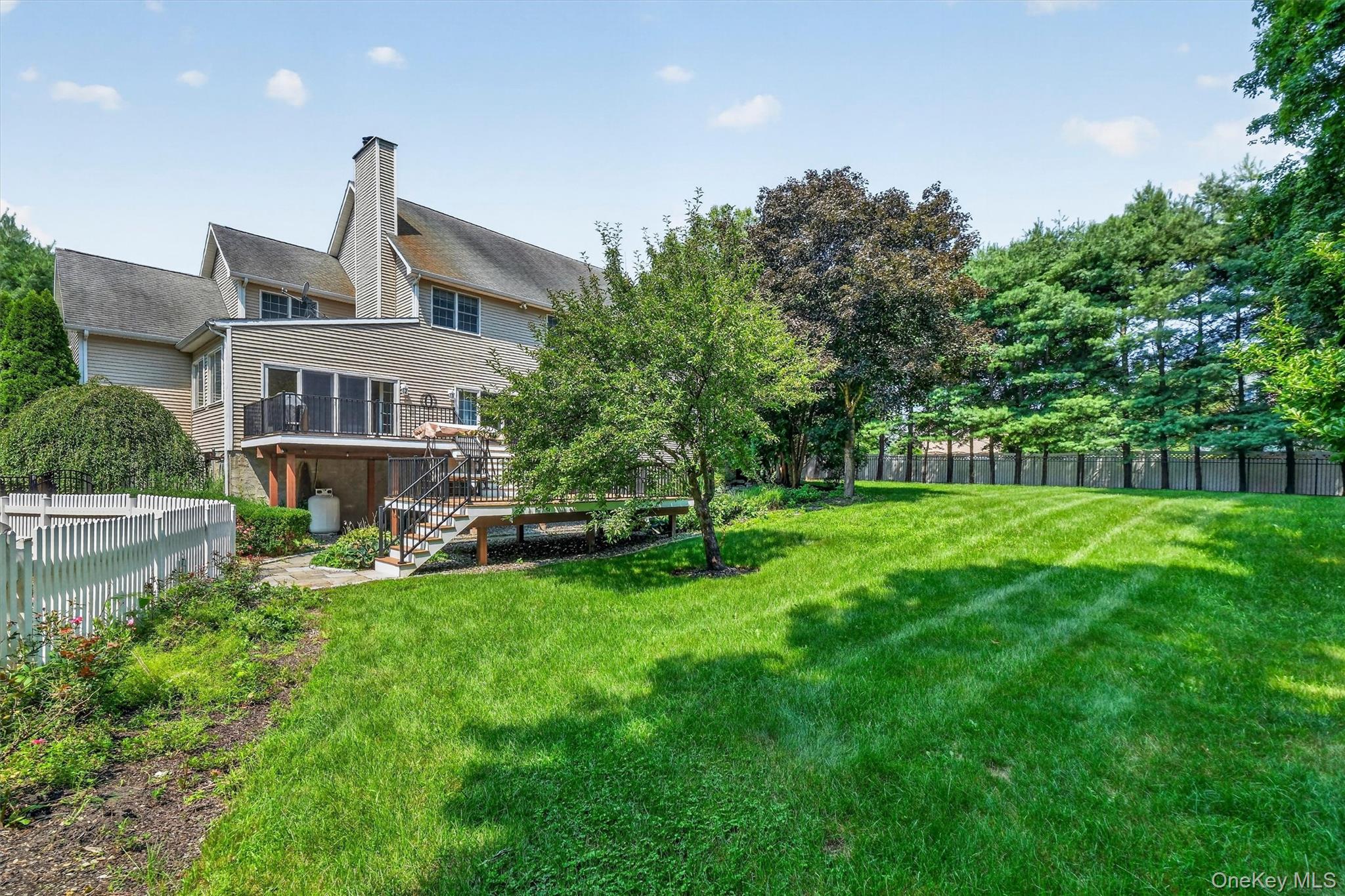 8 Angela Court – For Sale photo 48