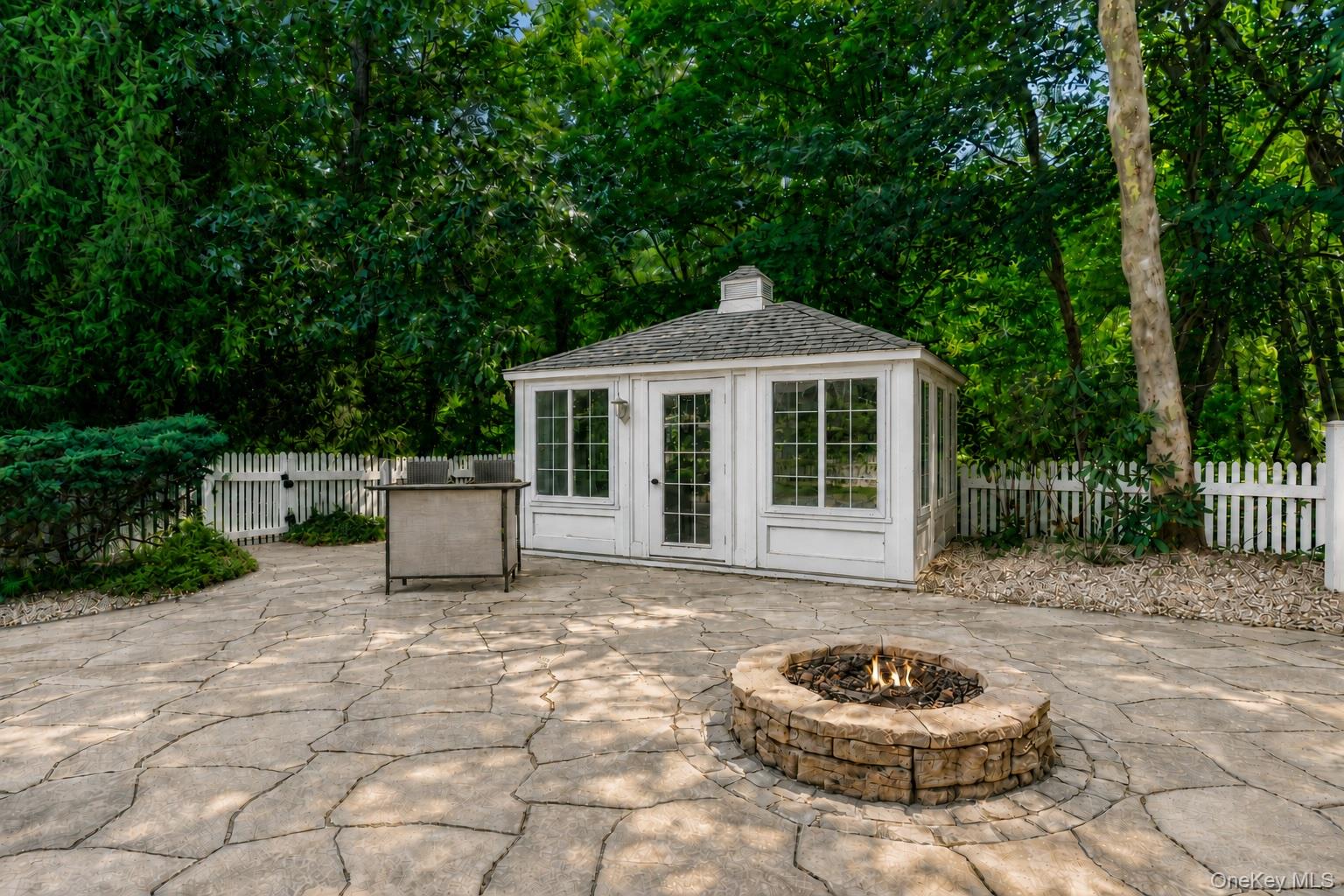 8 Angela Court – For Sale photo 44