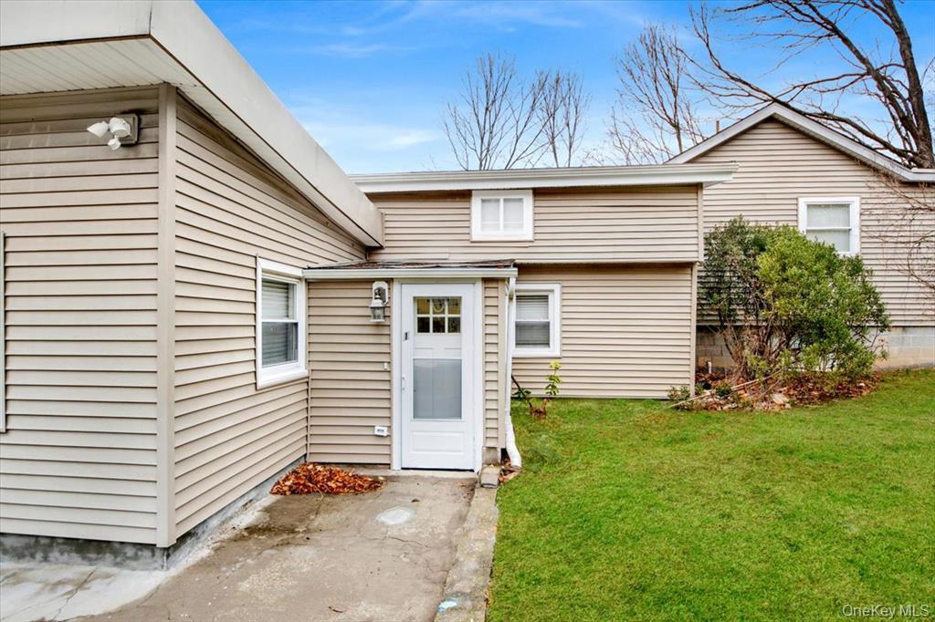 39 Helena Avenue, Unit 1 photo 2