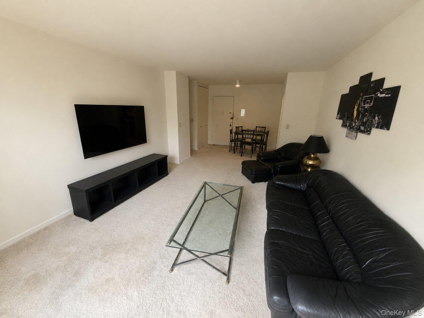 26910 Grand Central Parkway, Unit 4M photo 3