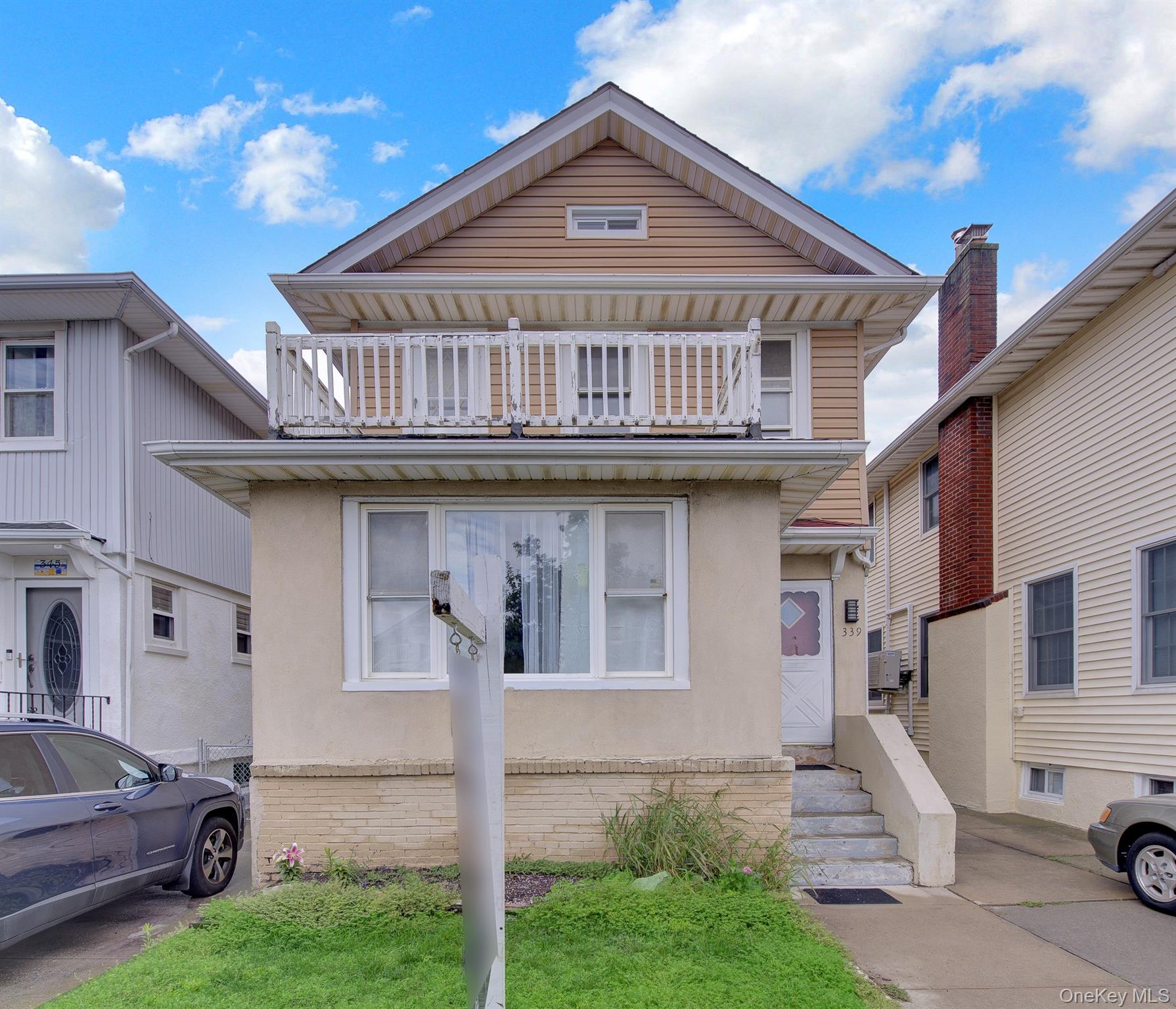 339 W Fulton Street – For Sale
