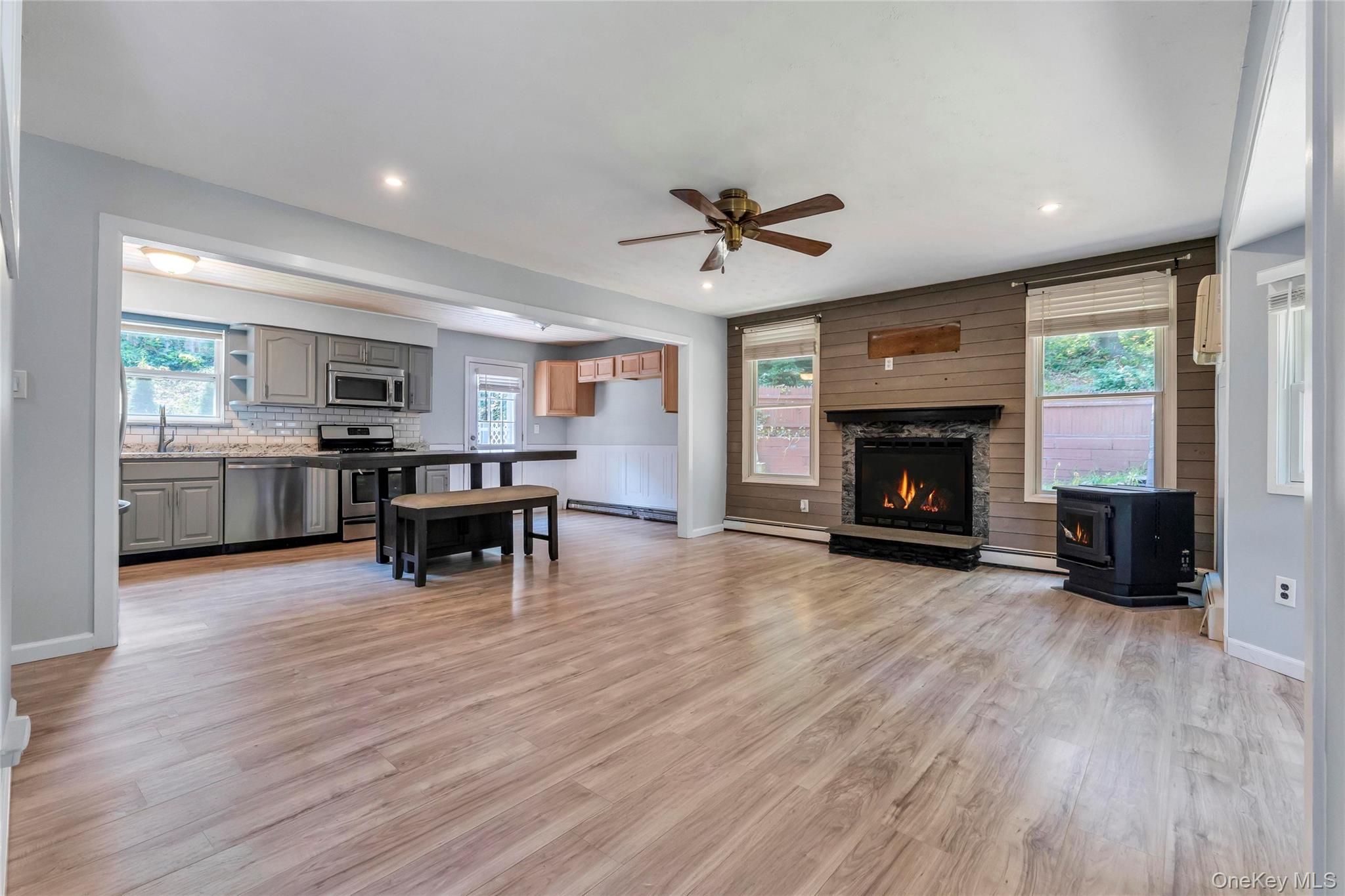 14 Seaside Avenue – For Sale photo 4