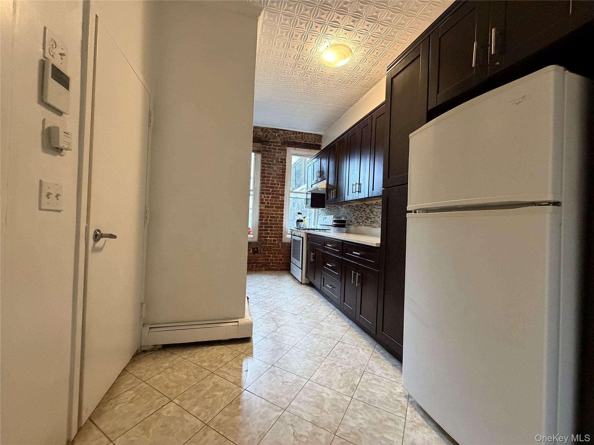 52 Main Street, Unit 3R